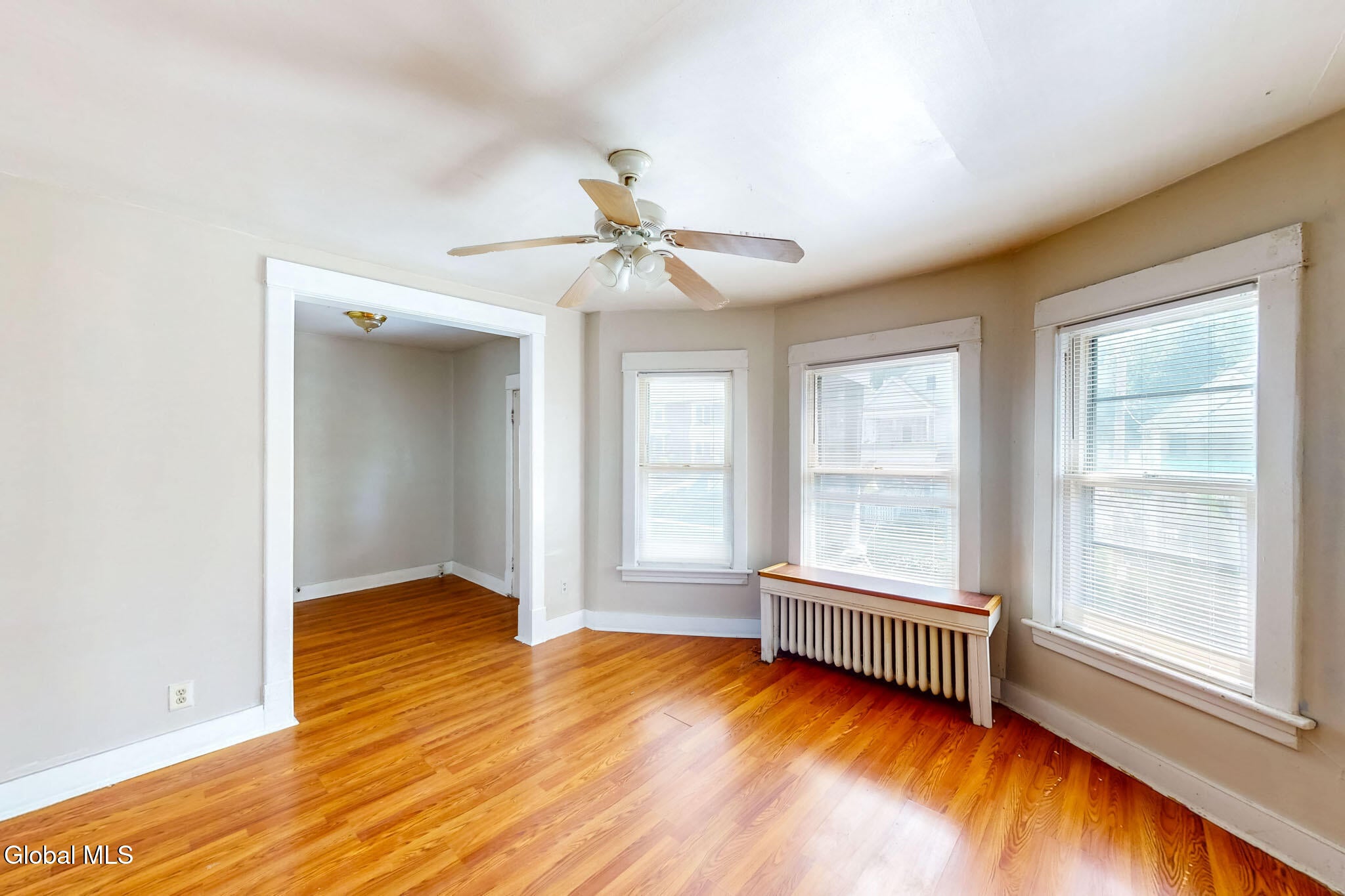 305-307 Furman Street