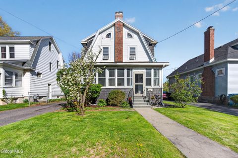 Photo of 34 Marwill Street, Albany, NY 12209 (MLS # 202616028)