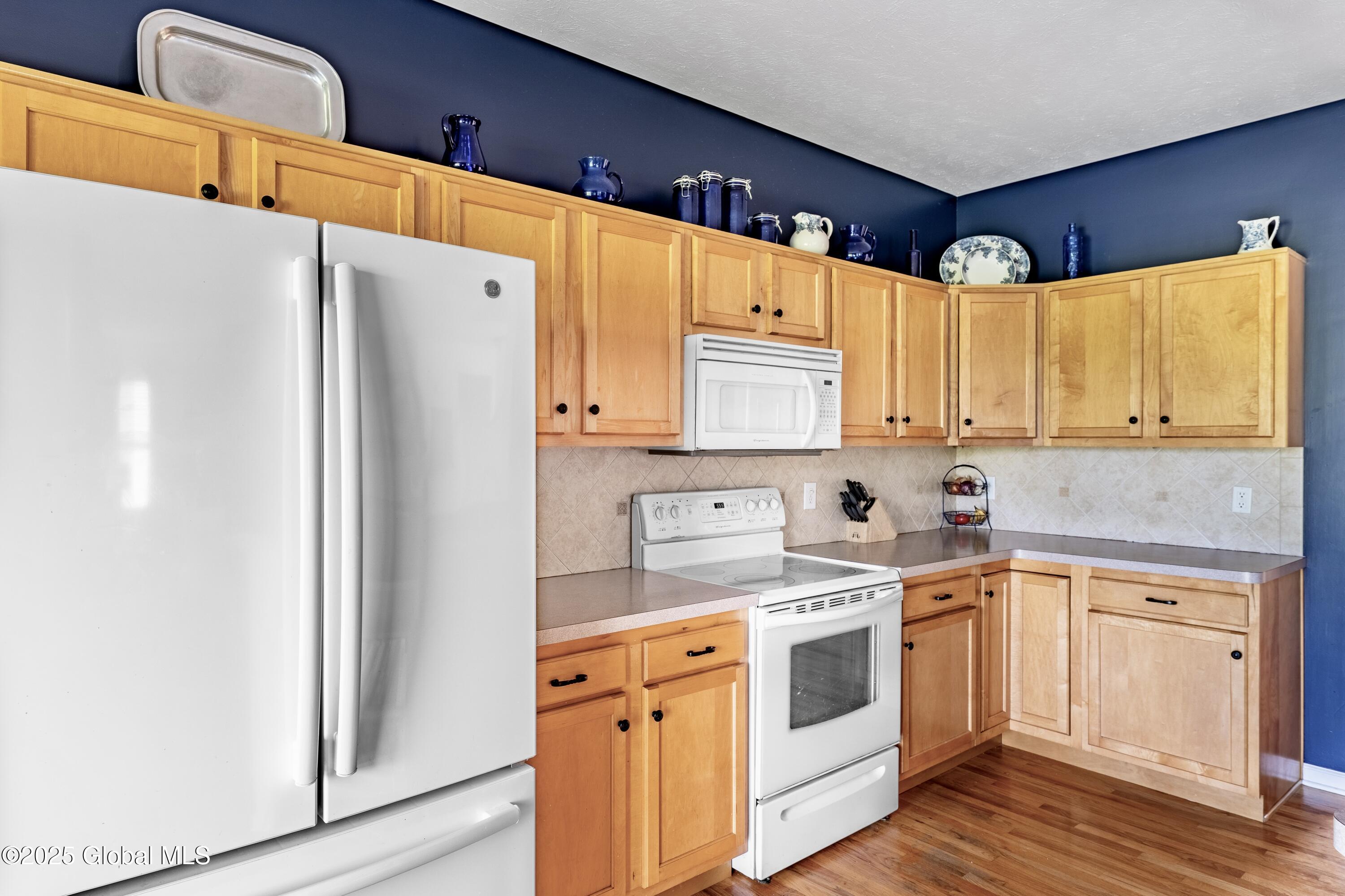 43 Candlewood Drive, Ballston Lake, New York image 17