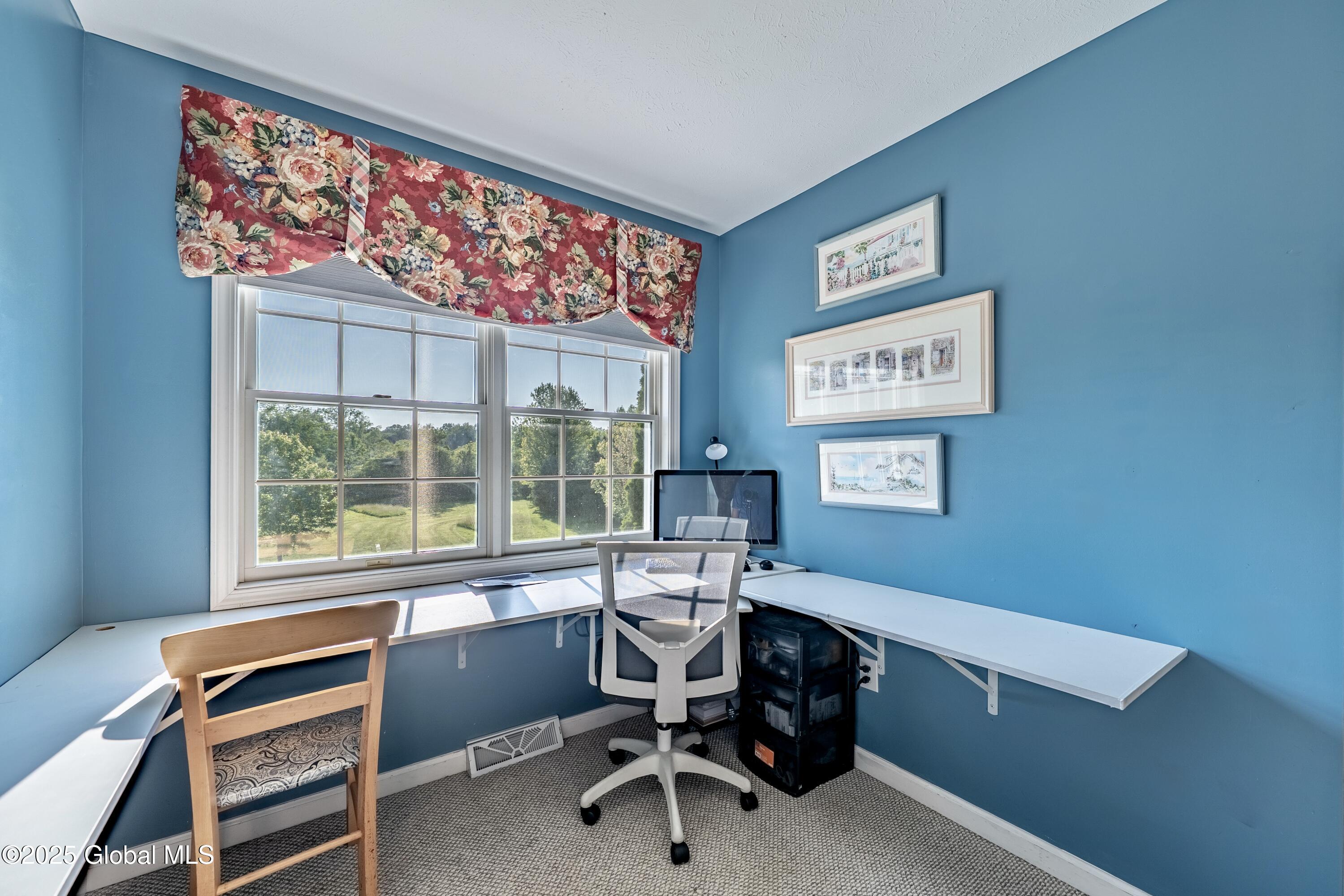 43 Candlewood Drive, Ballston Lake, New York image 33