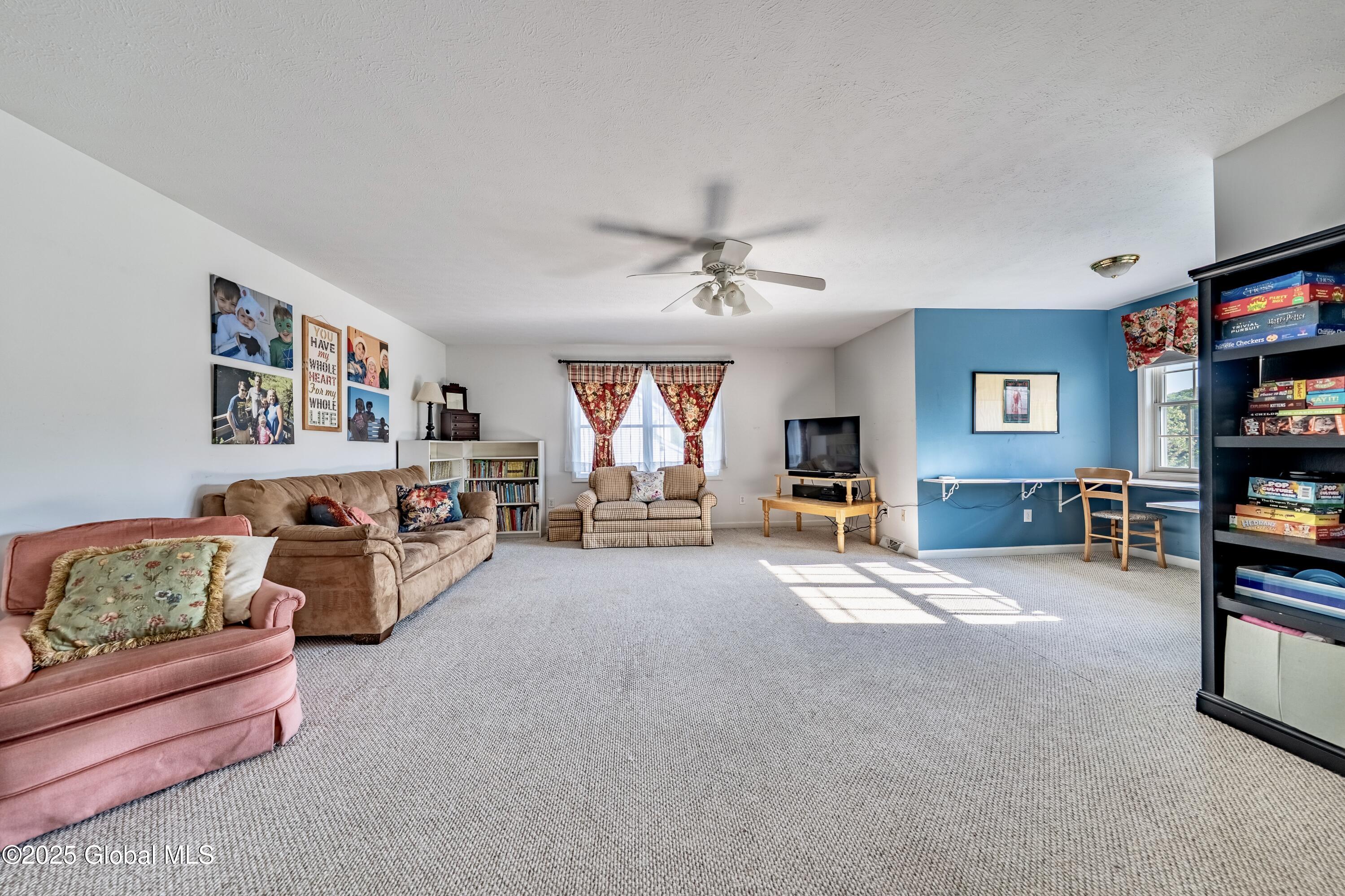 43 Candlewood Drive, Ballston Lake, New York image 31