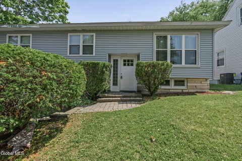 Photo of 25 Edgecomb Street, Albany, NY 12209 (MLS # 202622543)