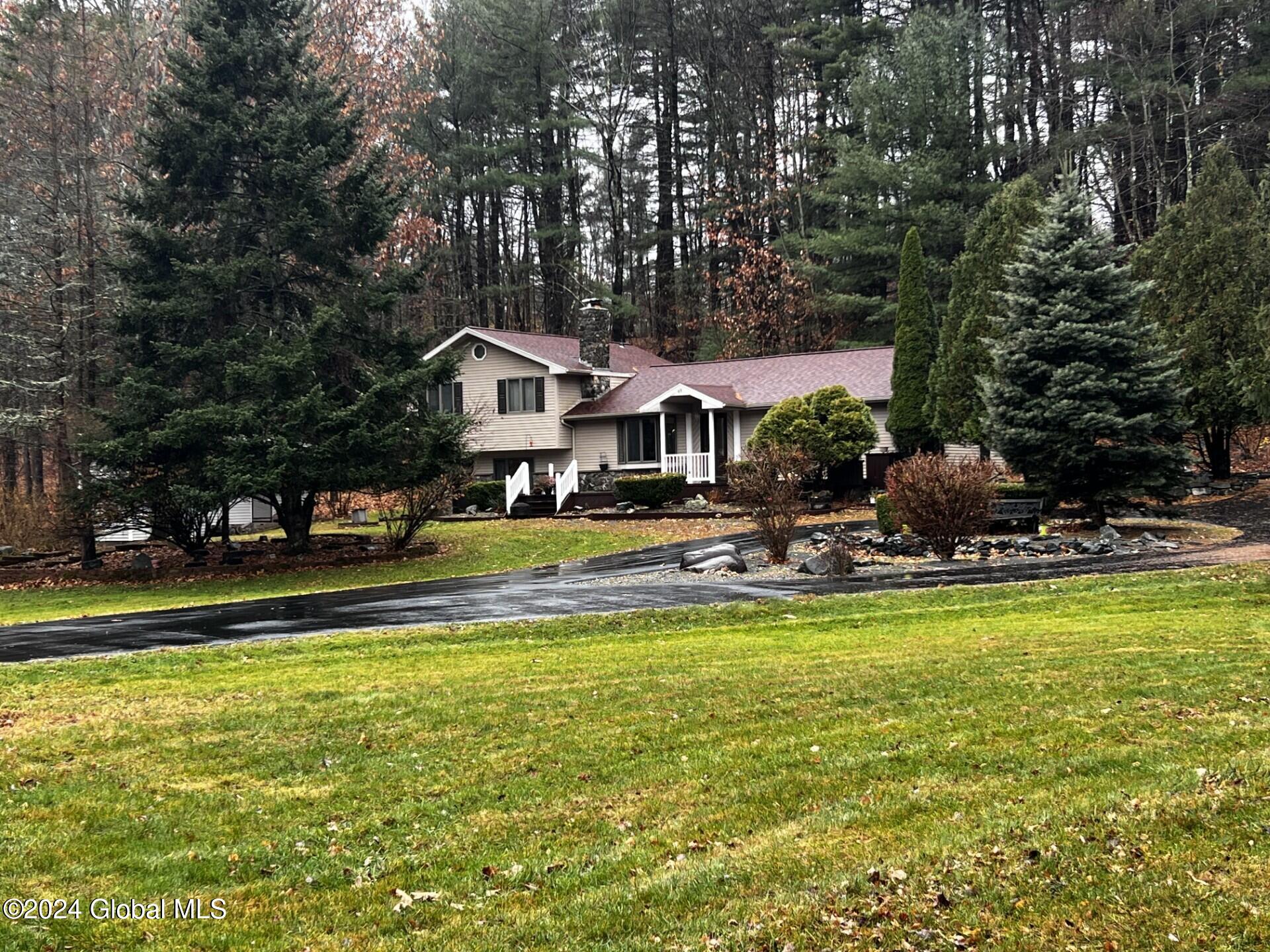 44 Edgewood Drive, Averill Park, New York image 21