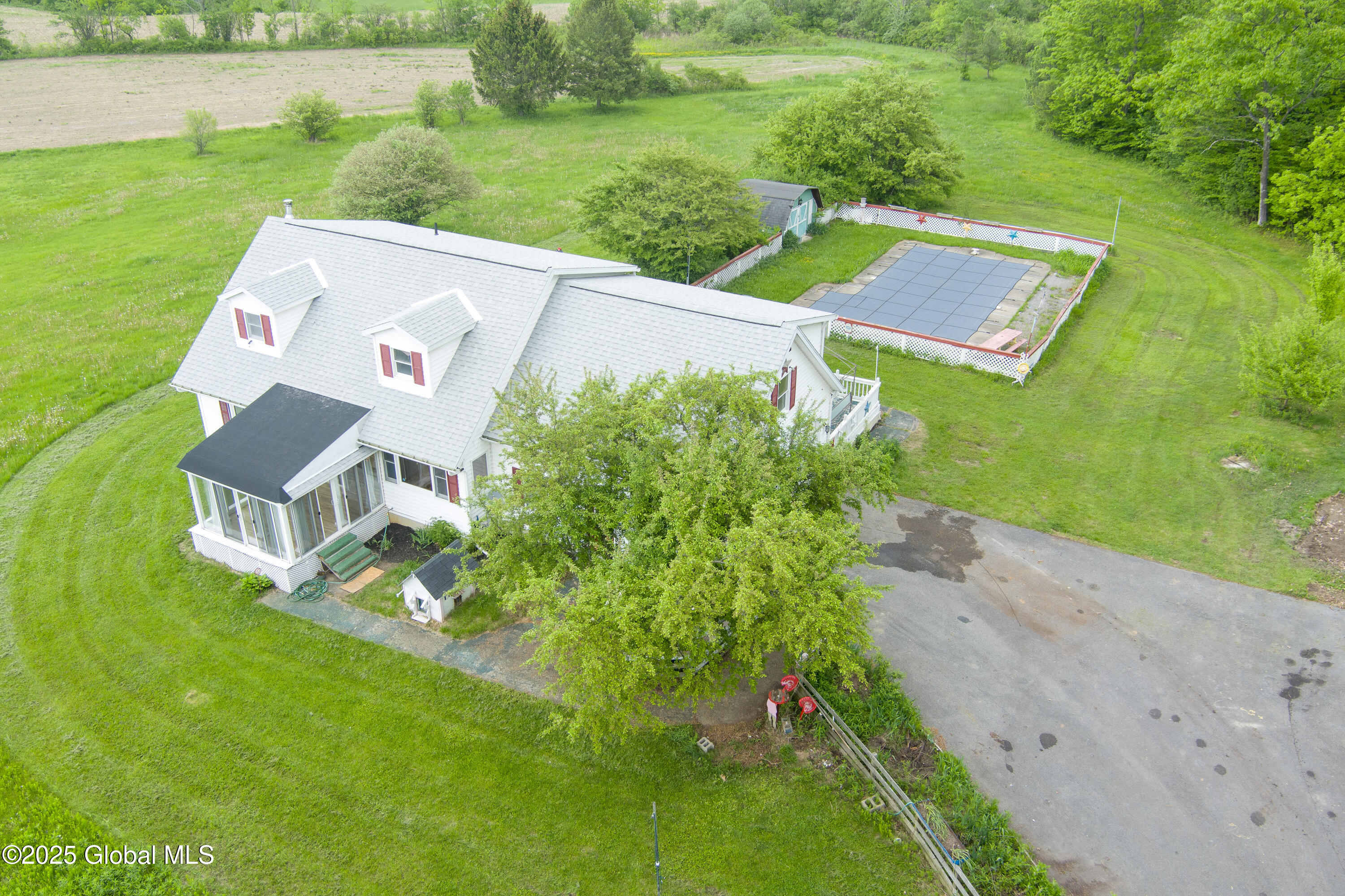 123 Rose Vidot Drive, Amsterdam, New York image 43