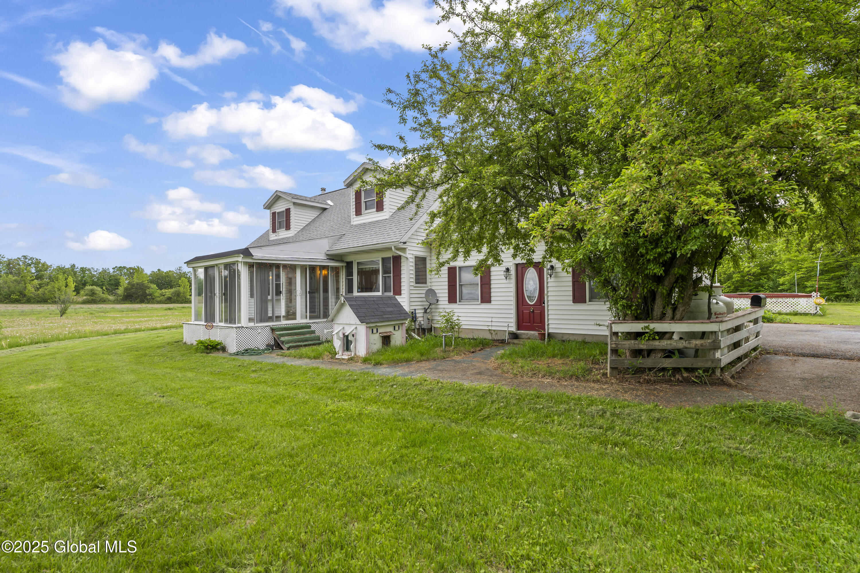 123 Rose Vidot Drive, Amsterdam, New York image 47