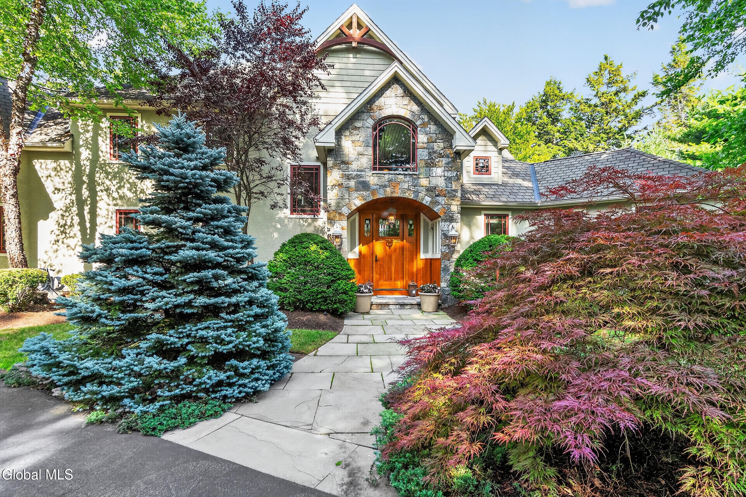 101 Green Harbour Lane