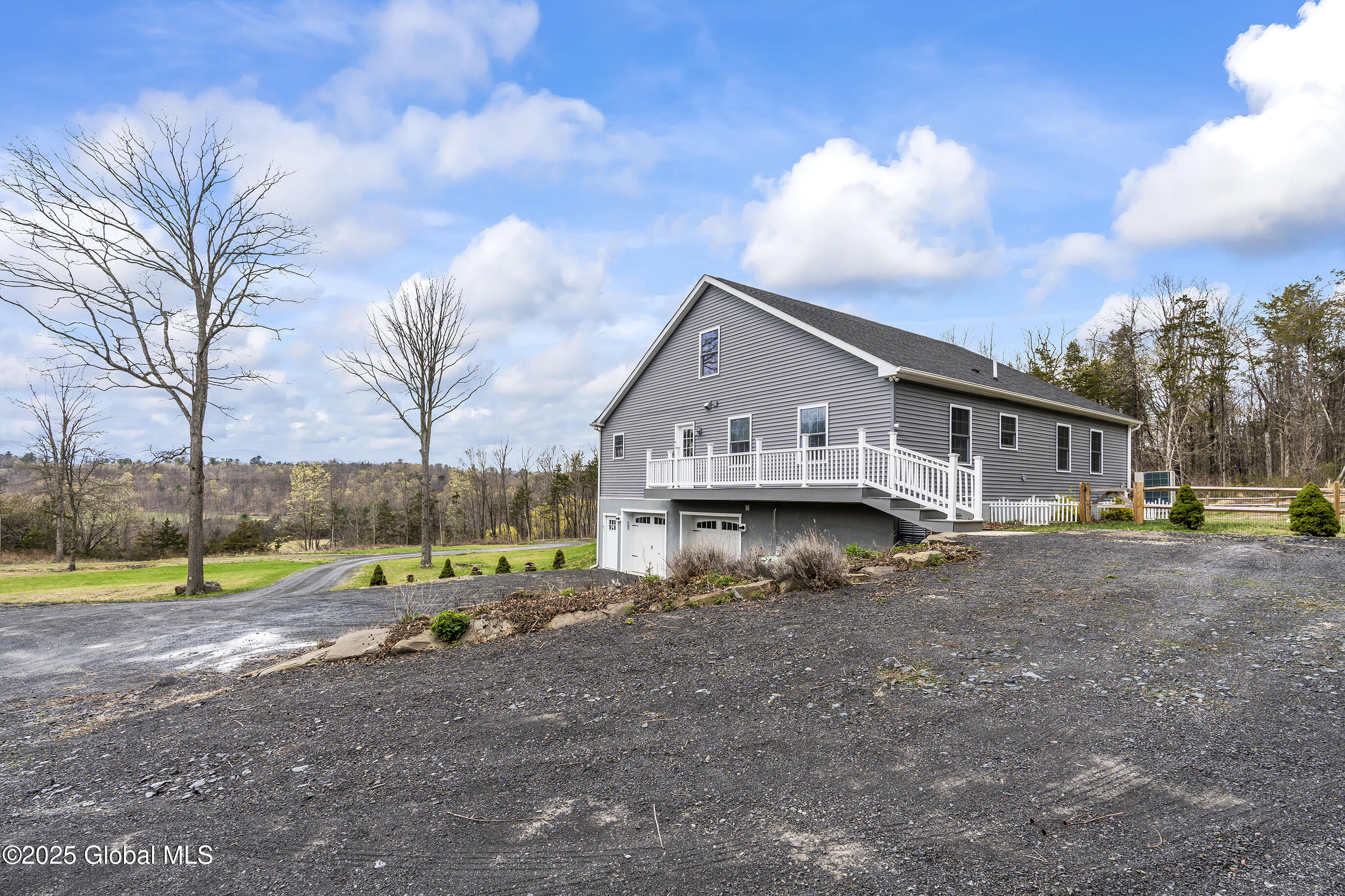 214 Vosenkill Road, Athens, New York image 10