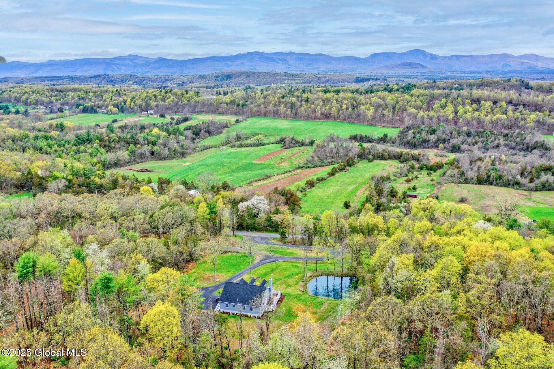 214 Vosenkill Road, Athens, New York image 8