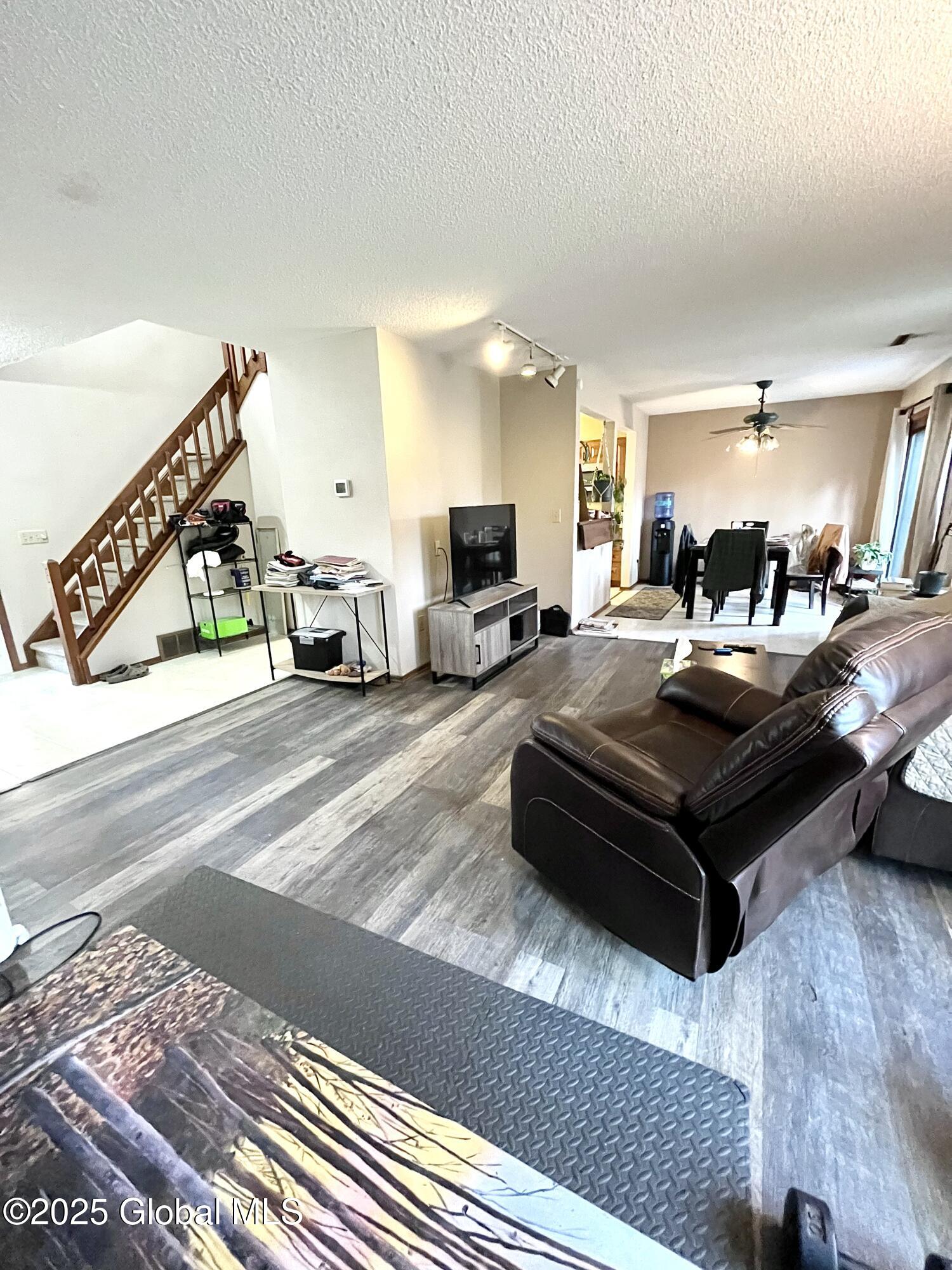 220 Woodscape Drive, Albany, New York image 7
