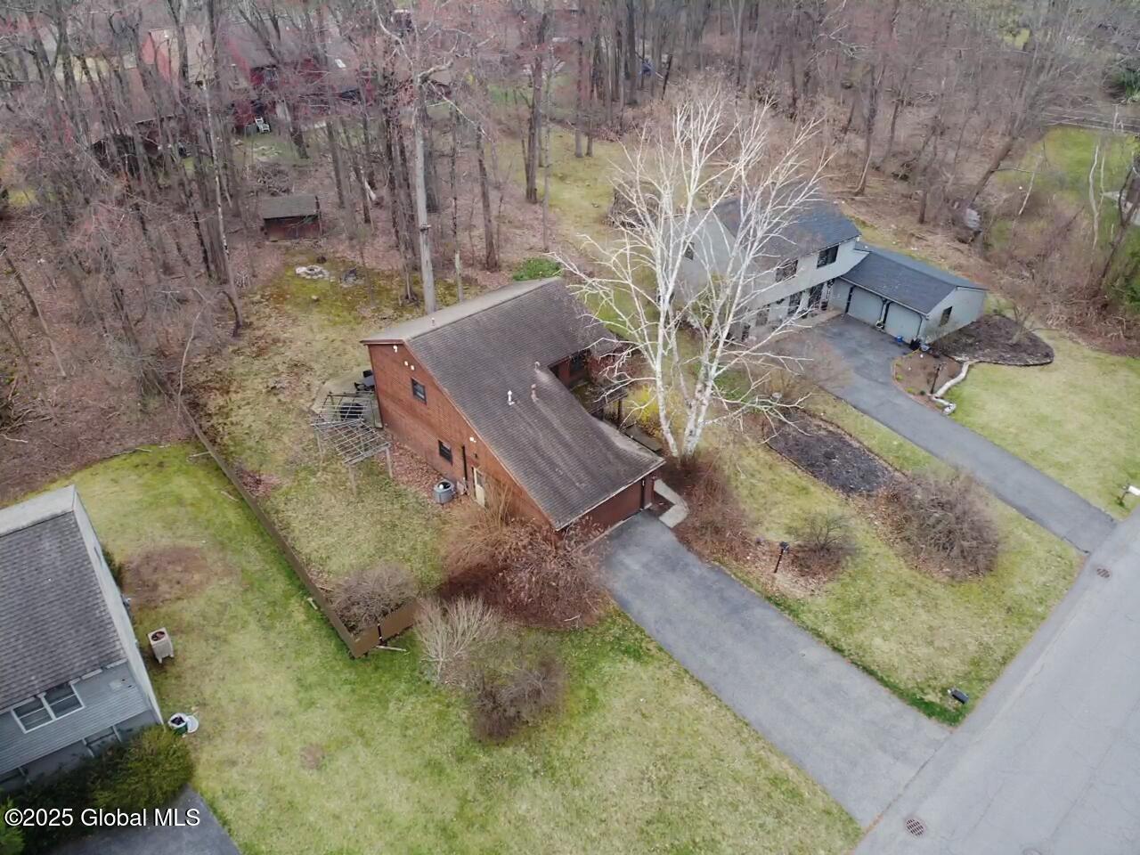 220 Woodscape Drive, Albany, New York image 31