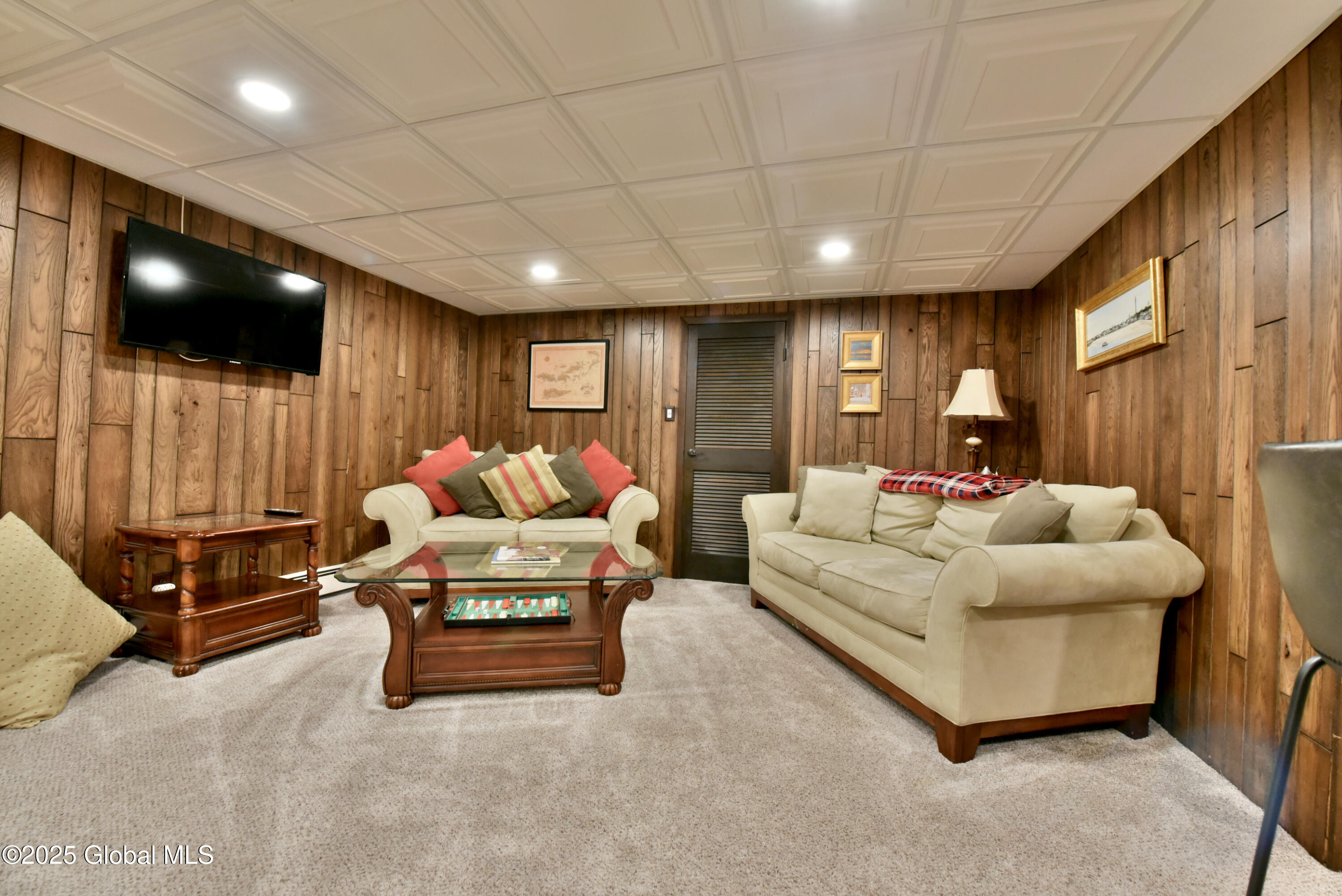 94 Hudson Avenue, Cohoes, New York image 33