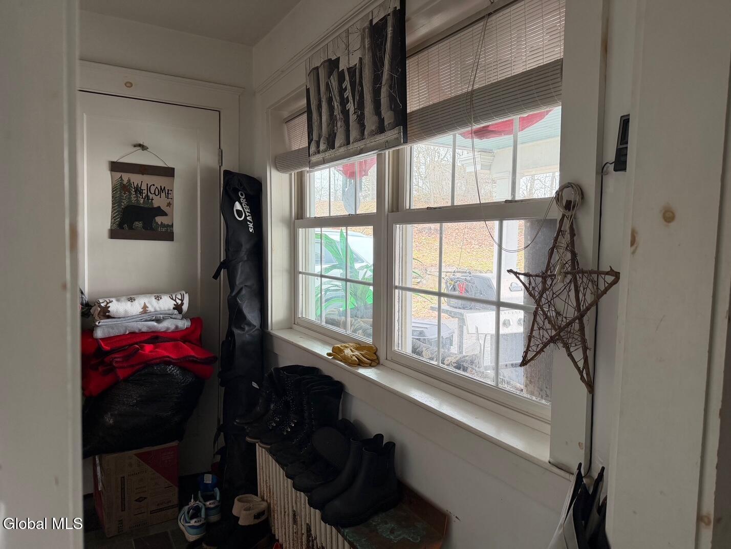 1053 Wicker Street