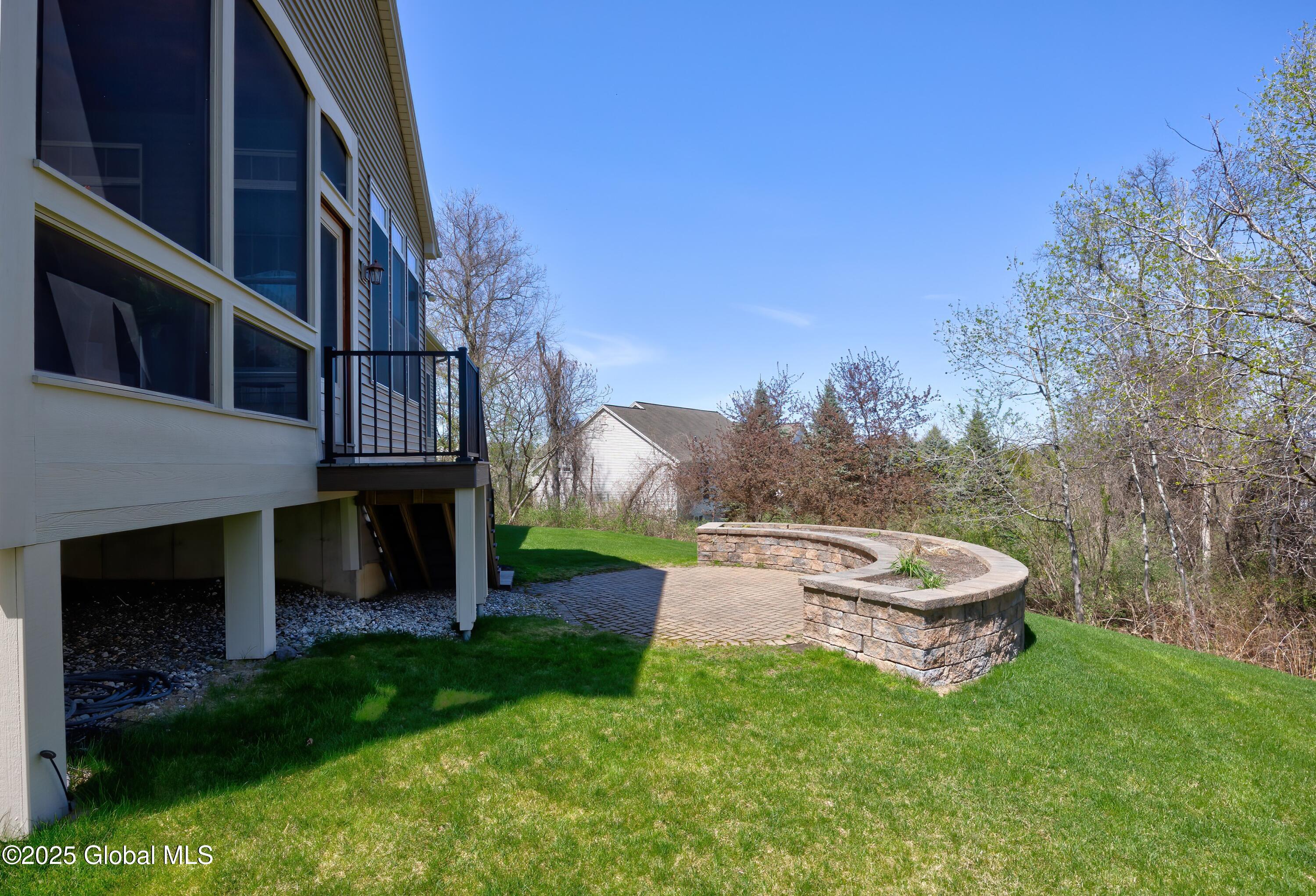 12 Chantrey Boulevard, Mechanicville, New York image 45