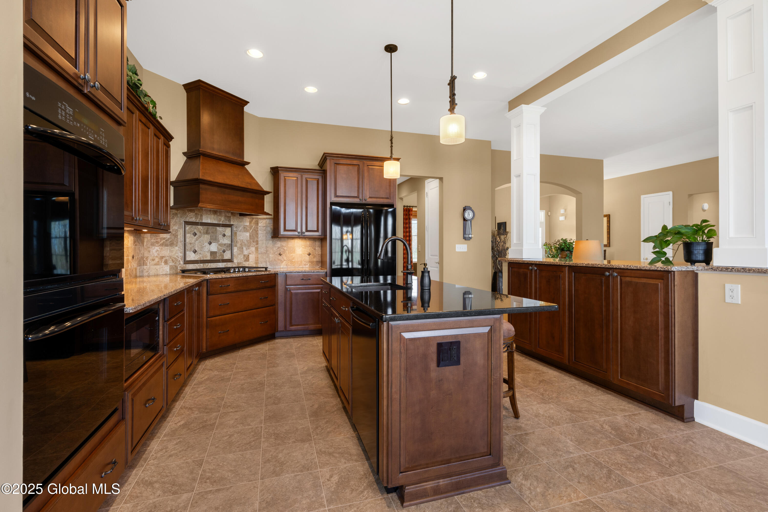 12 Chantrey Boulevard, Mechanicville, New York image 13