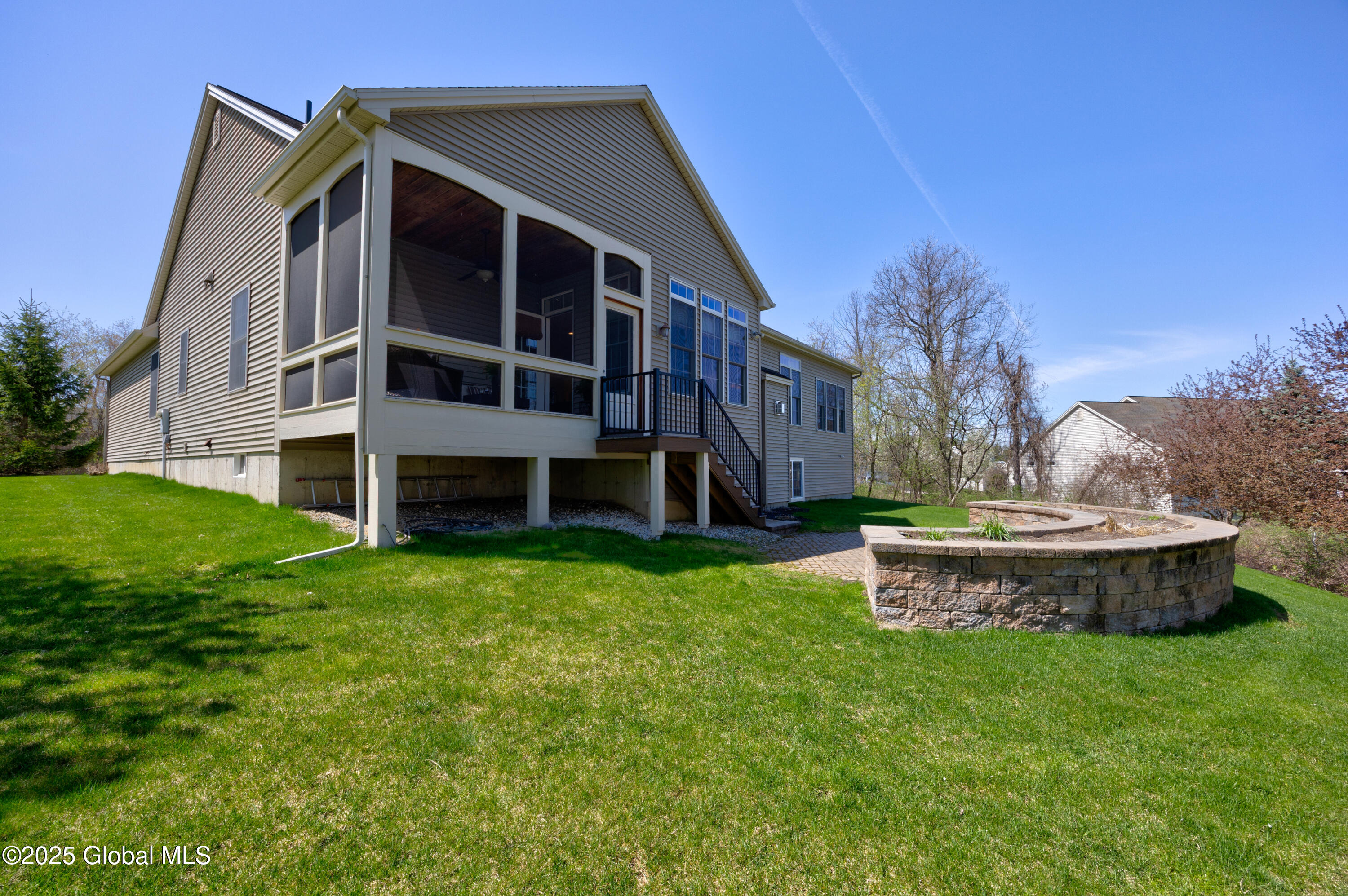 12 Chantrey Boulevard, Mechanicville, New York image 48
