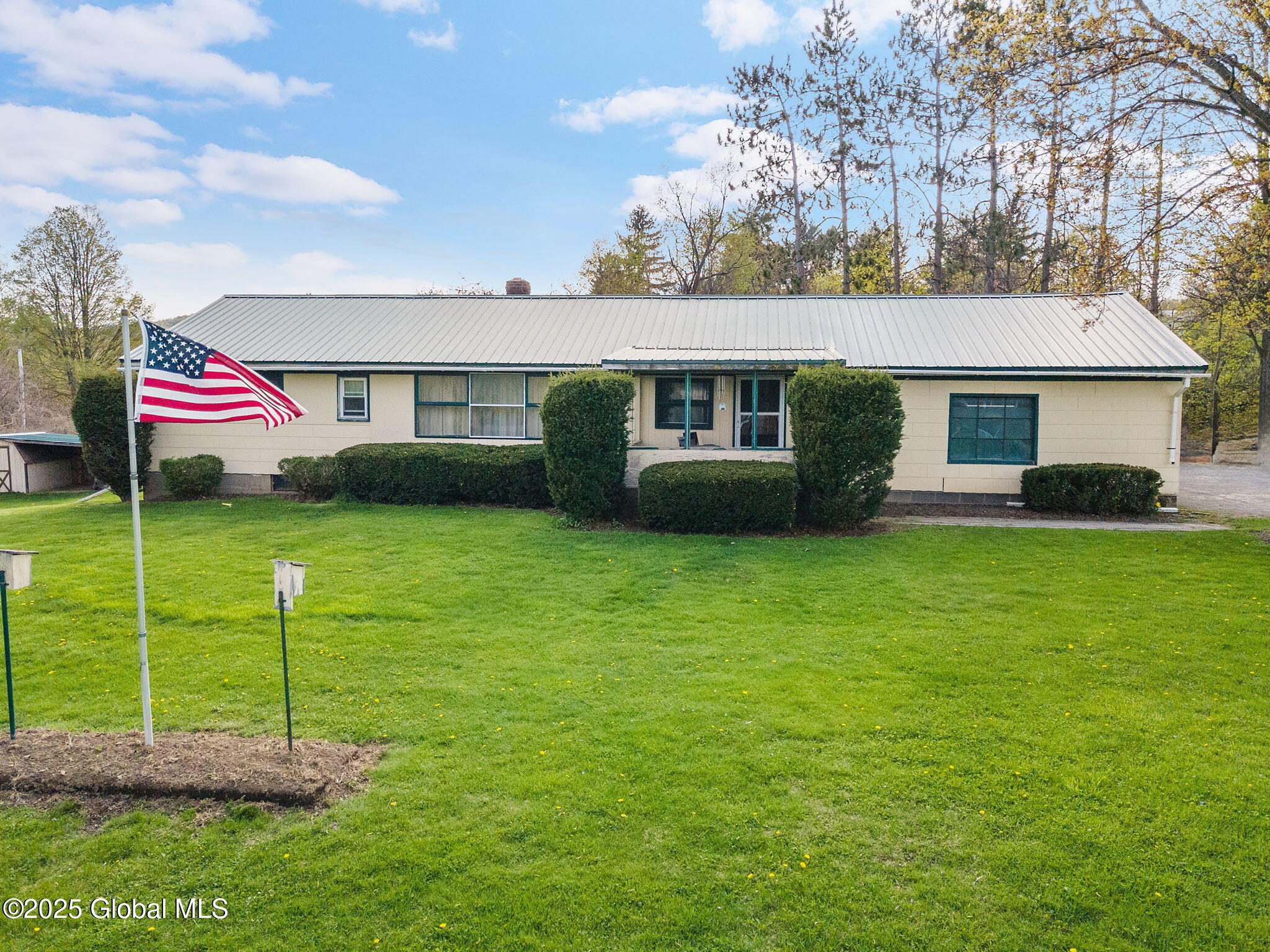 1562 Highway Route 20, Sharon Springs, New York image 2