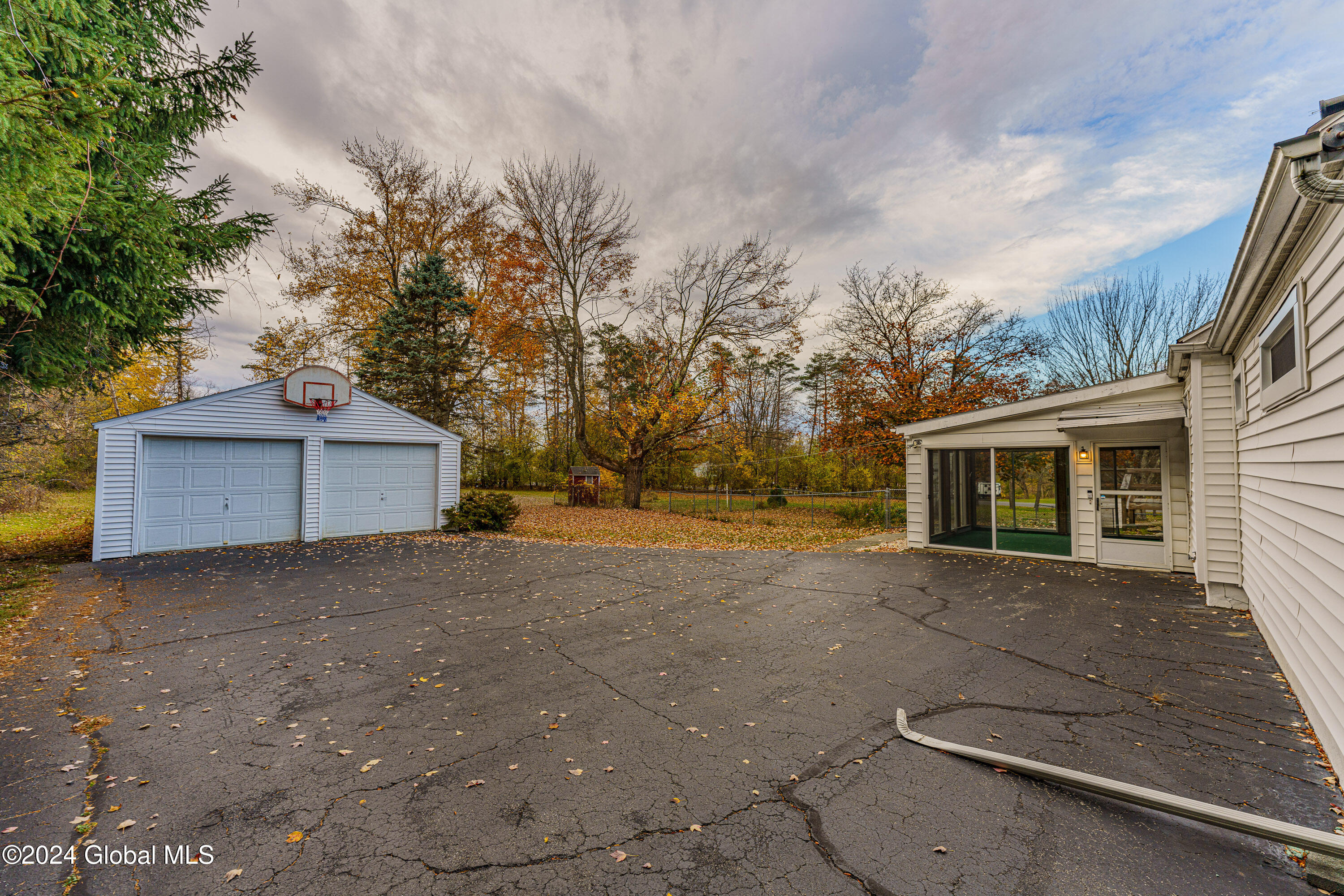 1045 Luther Road, East Greenbush, New York image 3