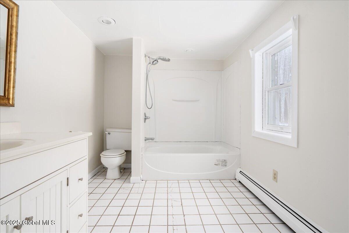 65 Kaydeross Avenue #WEST, Saratoga Springs, New York image 22