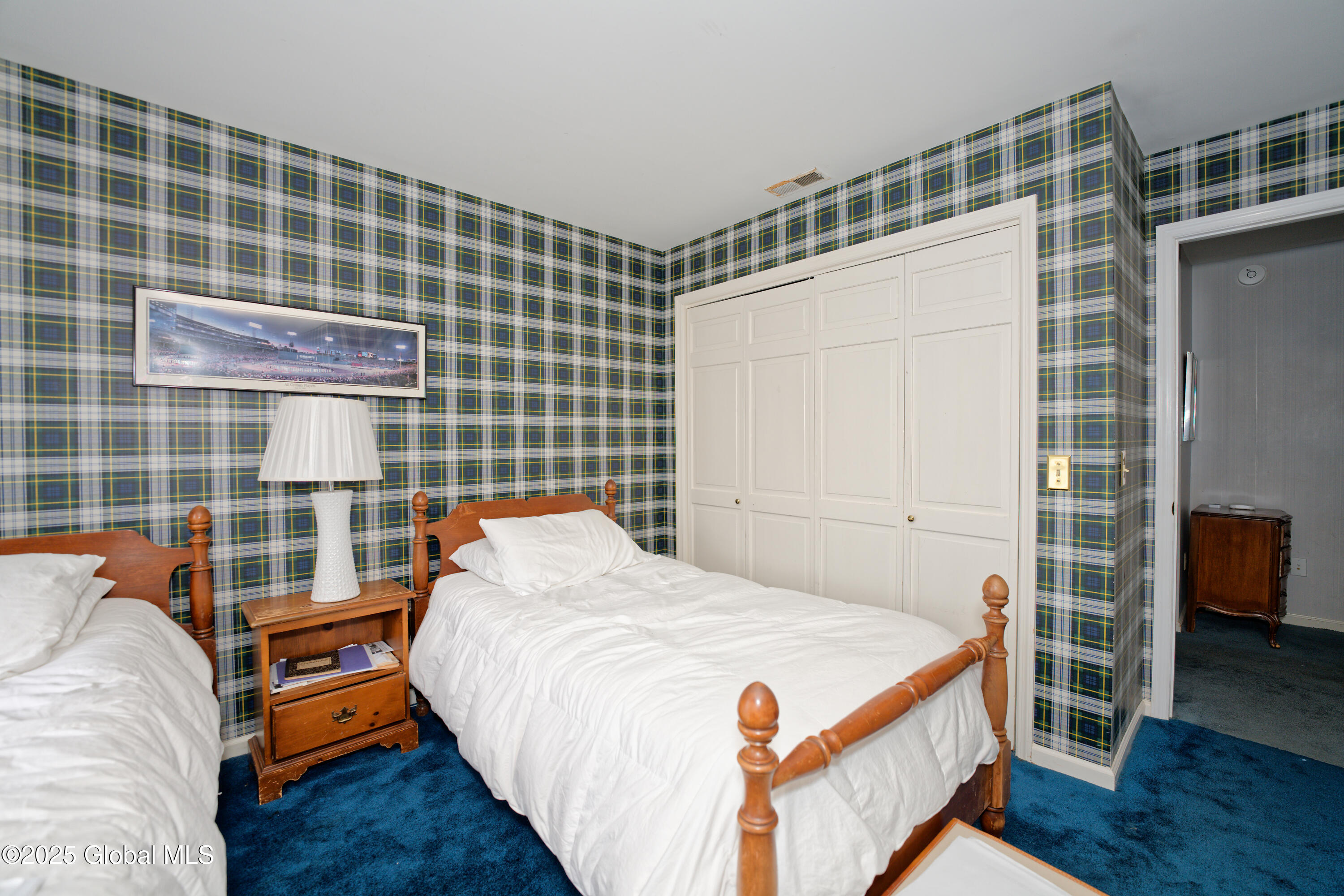 11 Fenway Drive, Loudonville, New York image 13