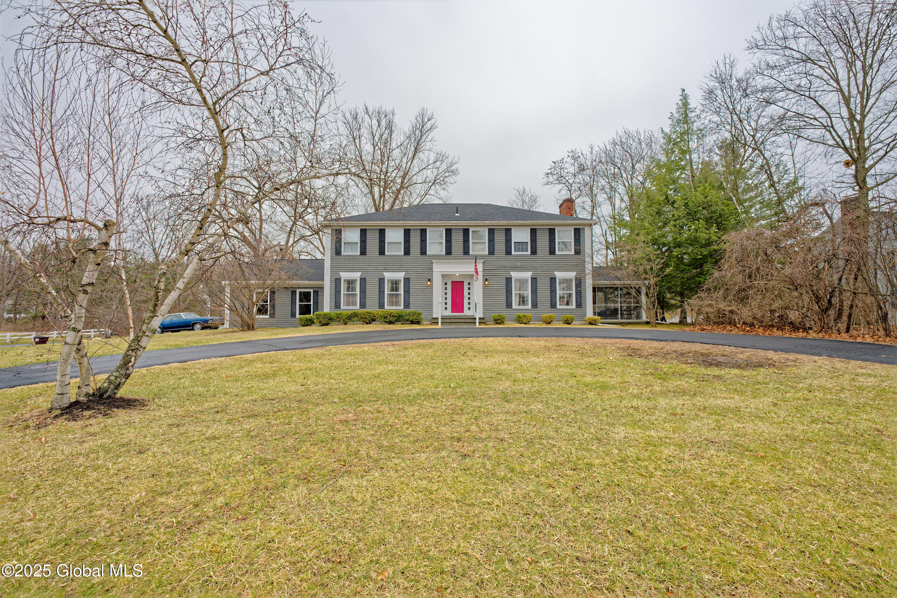 11 Fenway Drive, Loudonville, New York image 1