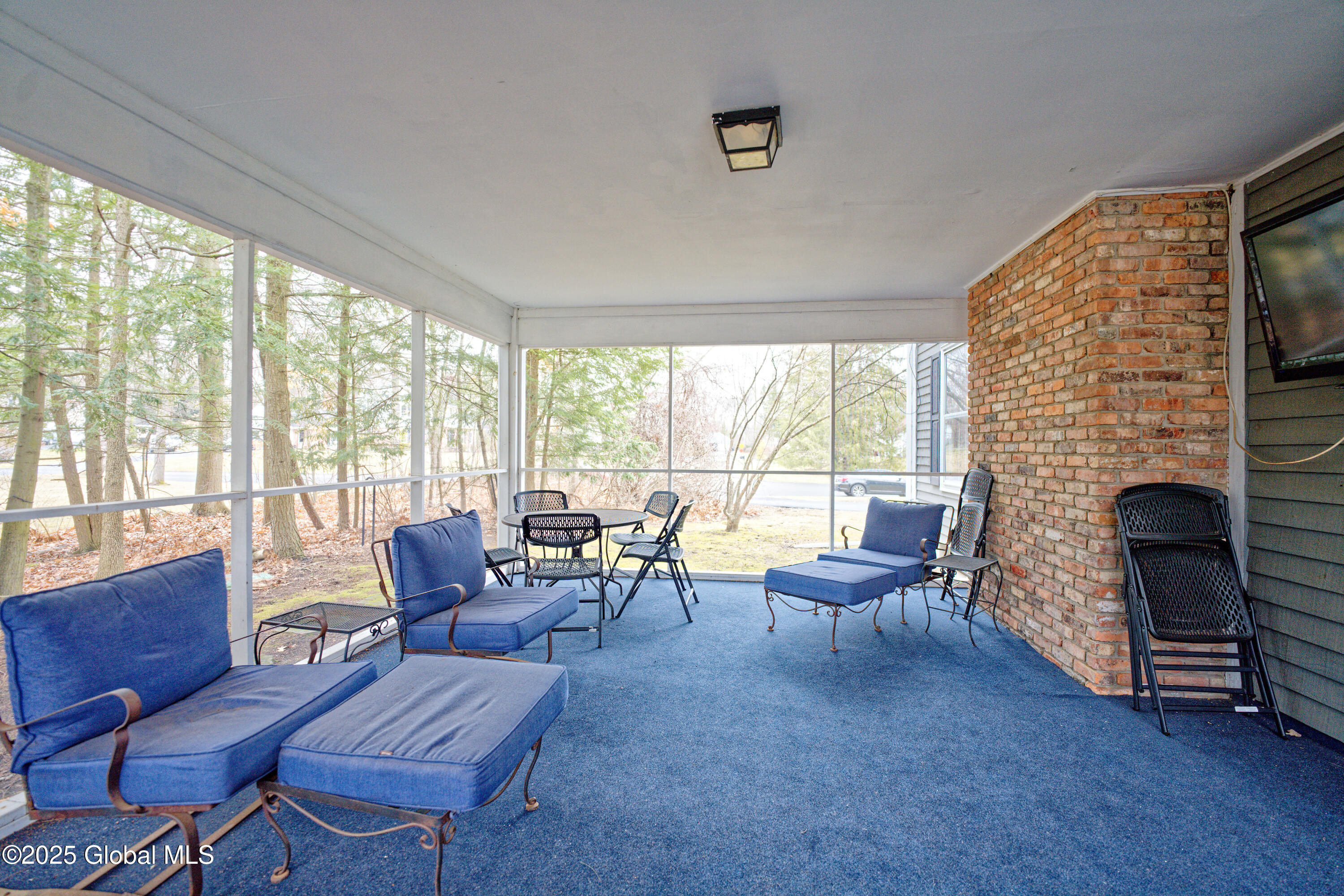 11 Fenway Drive, Loudonville, New York image 18