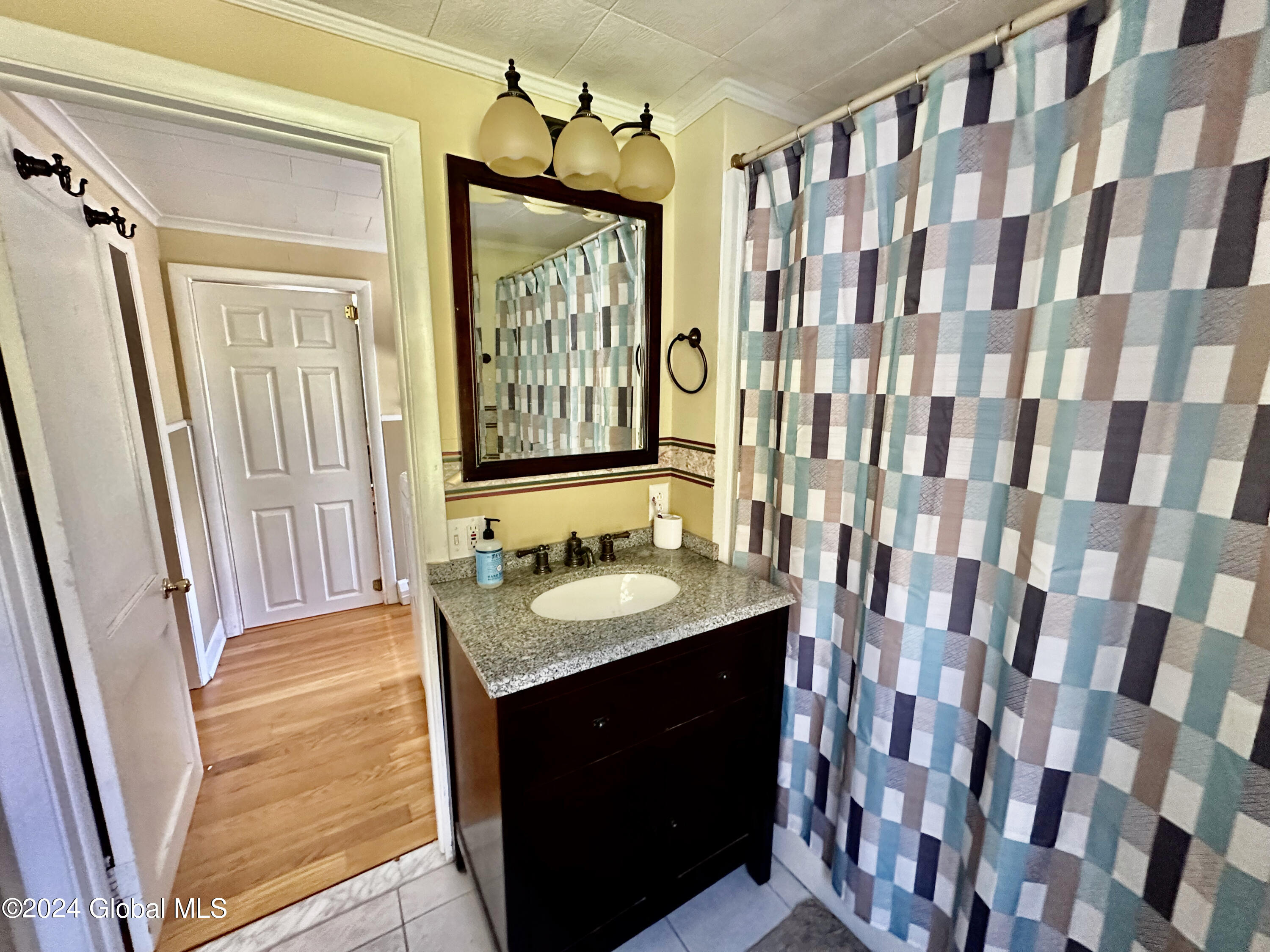 199 Sunnyside E, Queensbury, New York image 21