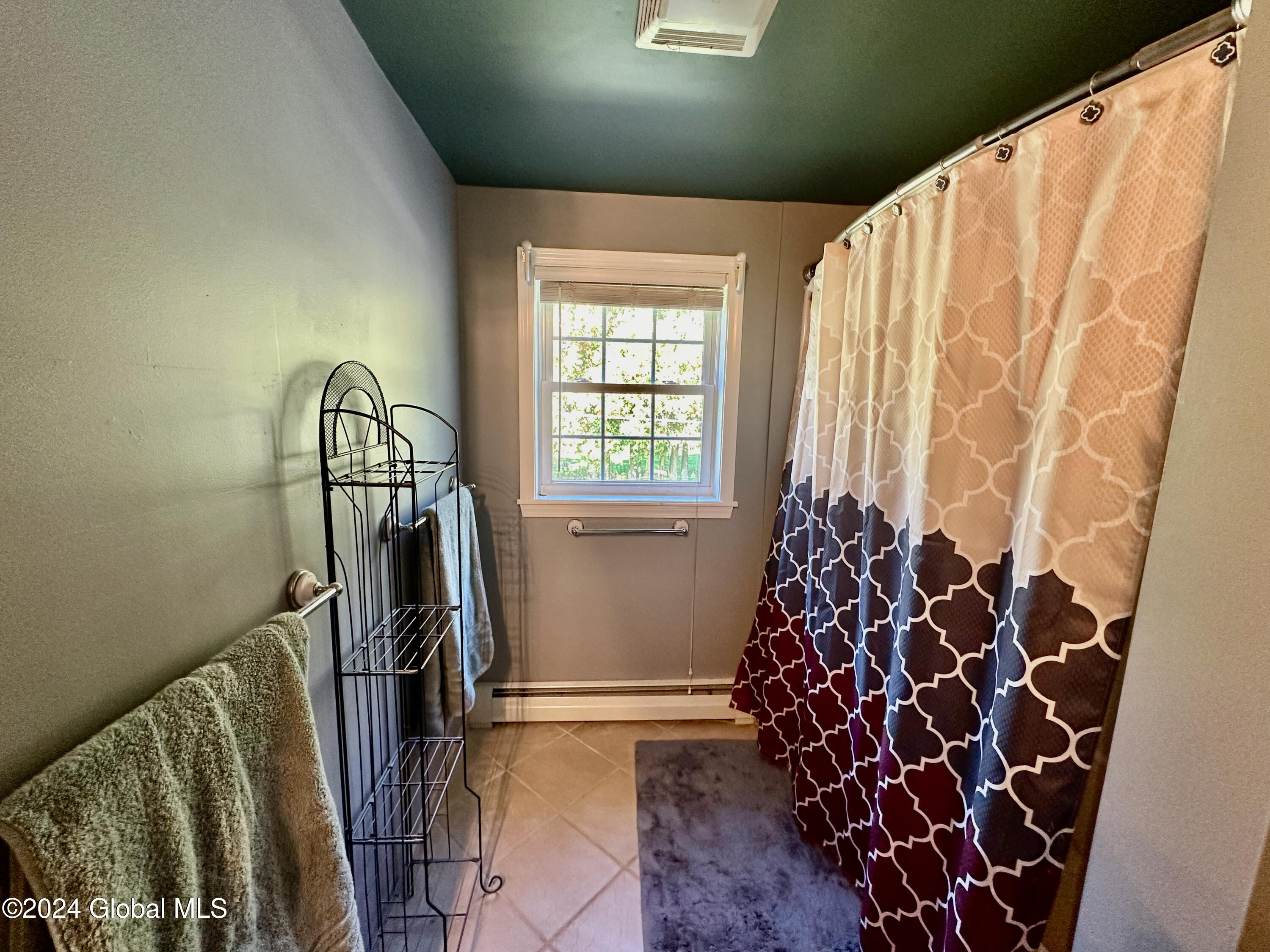 199 Sunnyside E, Queensbury, New York image 30