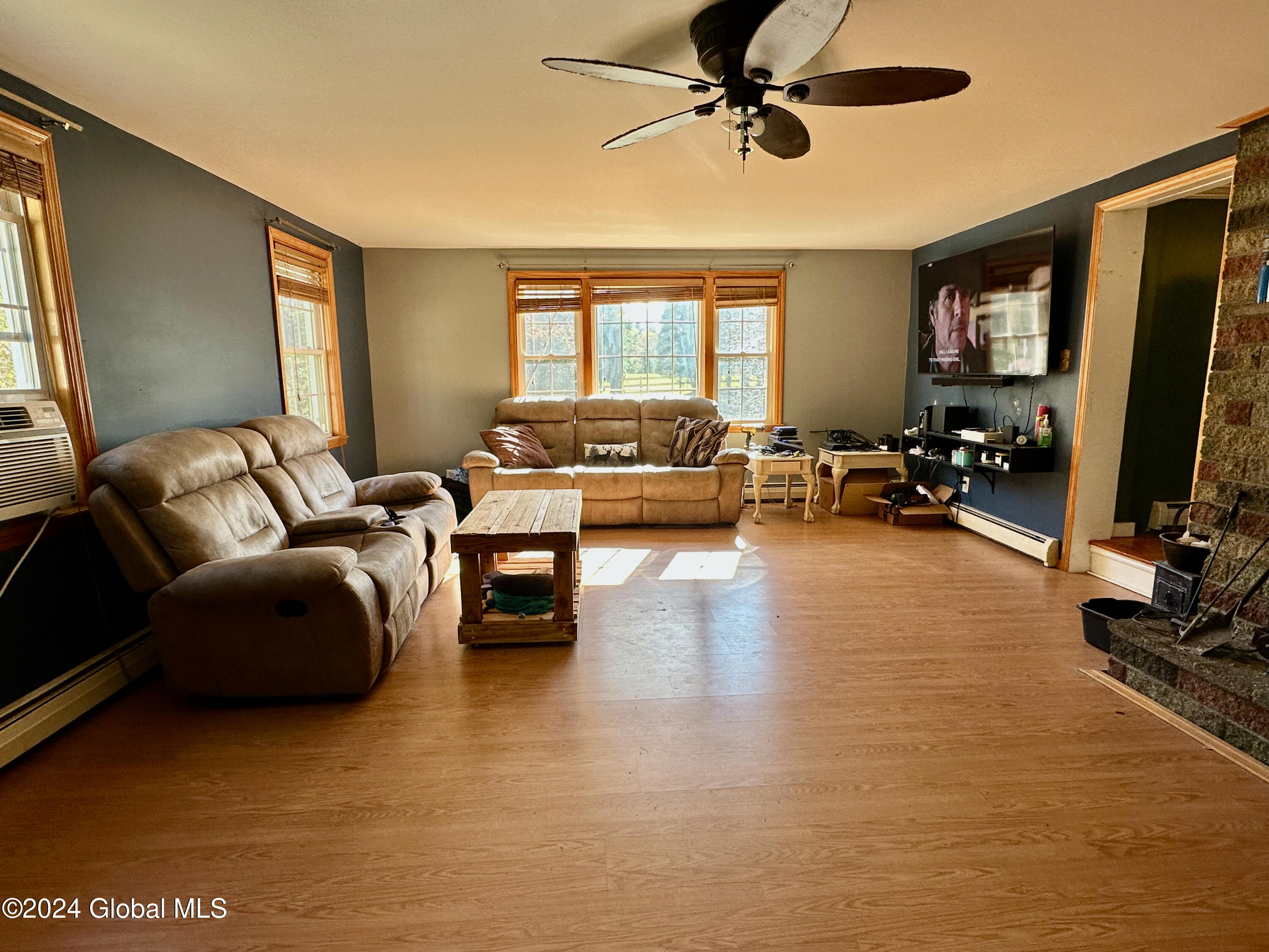 199 Sunnyside E, Queensbury, New York image 18