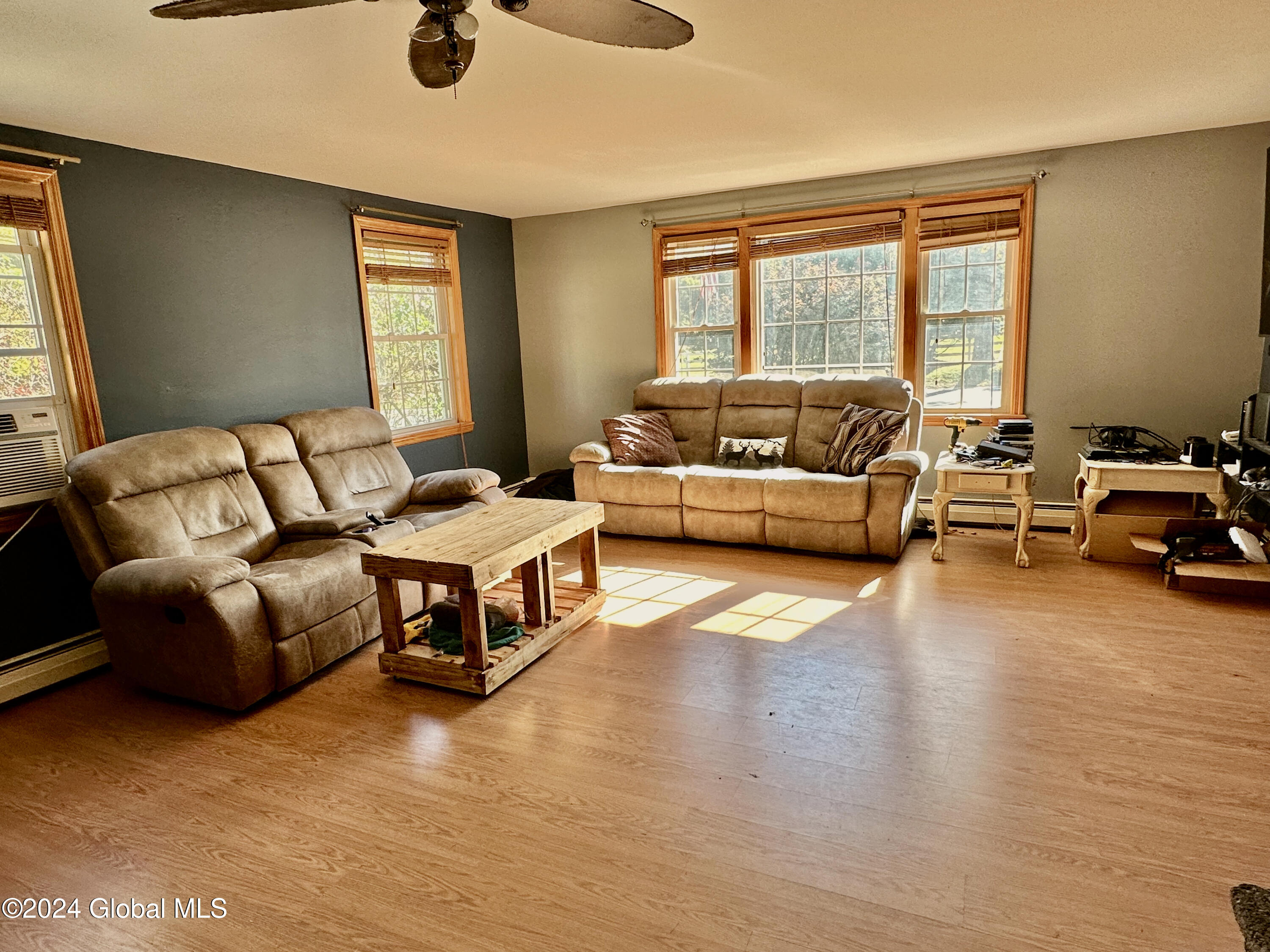 199 Sunnyside E, Queensbury, New York image 19