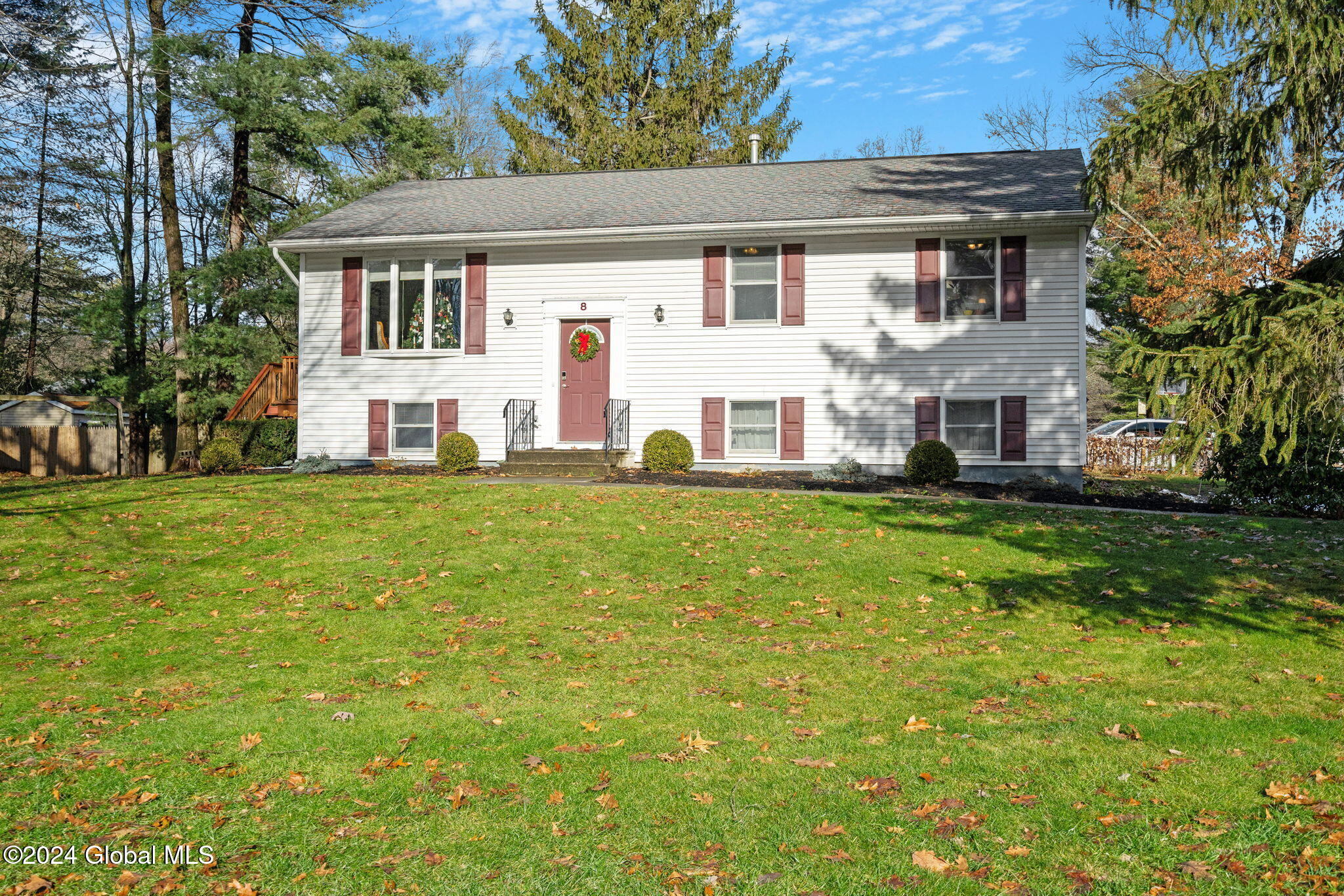 8 Tulip Terrace, Clifton Park, New York image 38