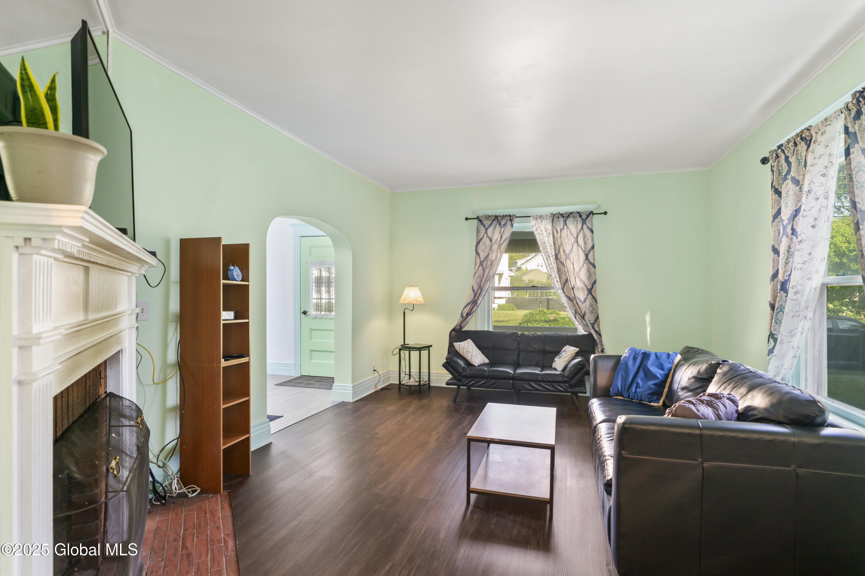 1057 Lexington Avenue, Schenectady, New York image 5