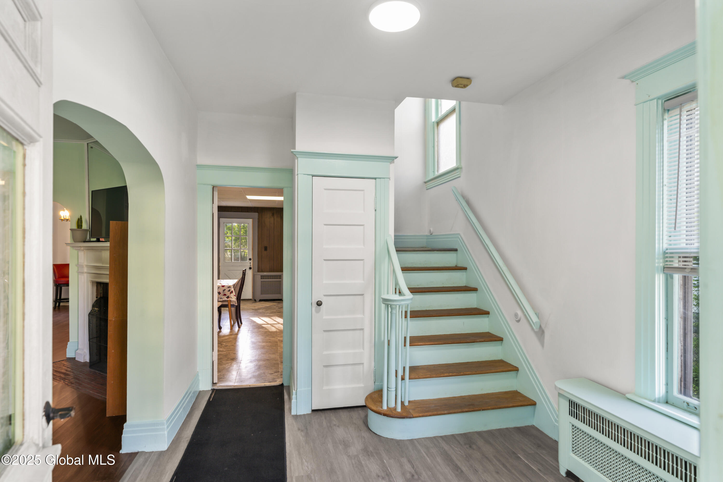 1057 Lexington Avenue, Schenectady, New York image 3