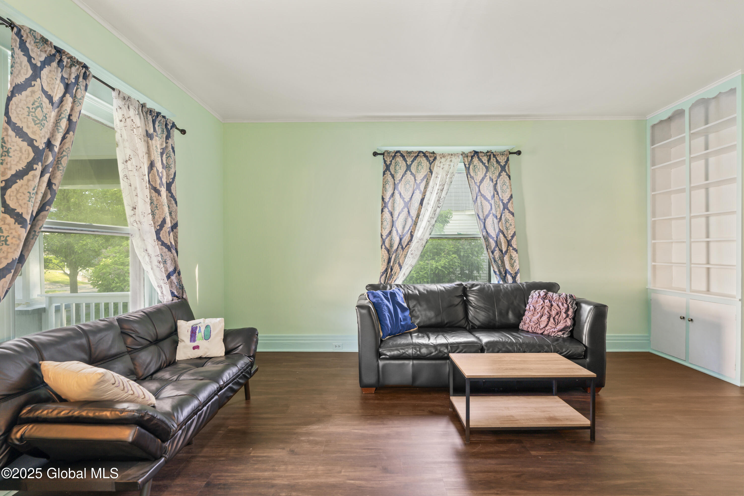 1057 Lexington Avenue, Schenectady, New York image 4