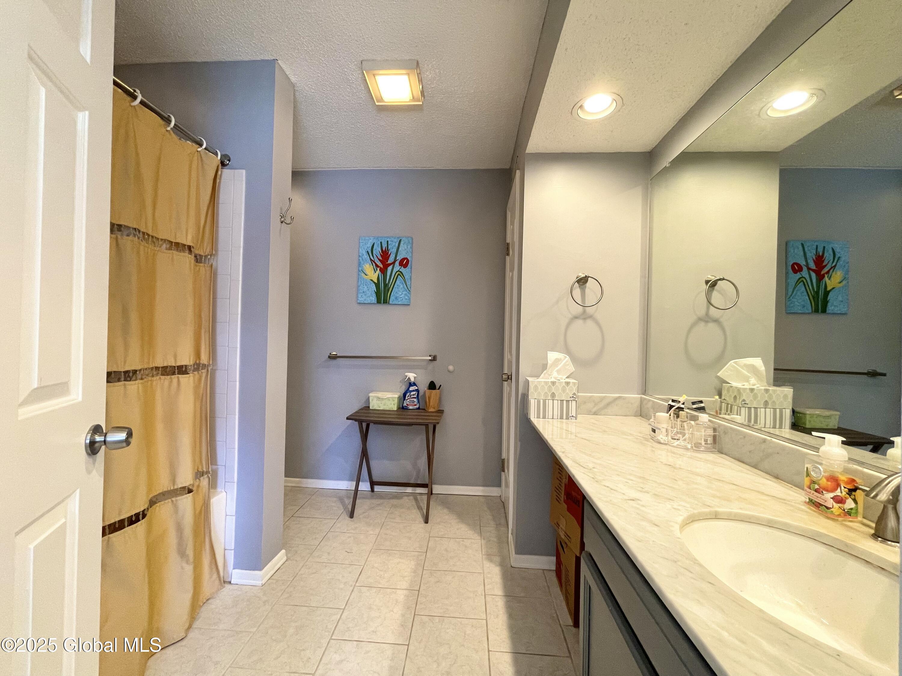 4306 S Foxwood Drive, Clifton Park, New York image 16