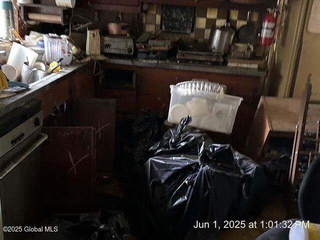 6 Sumter Avenue, Albany, New York image 9