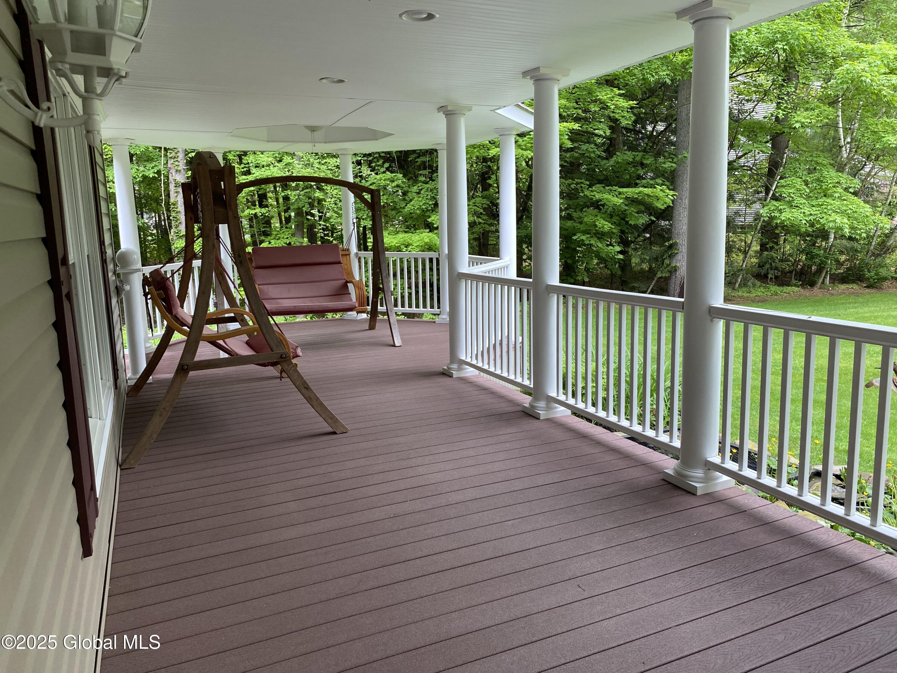6 Bishops Court, Queensbury, New York image 4