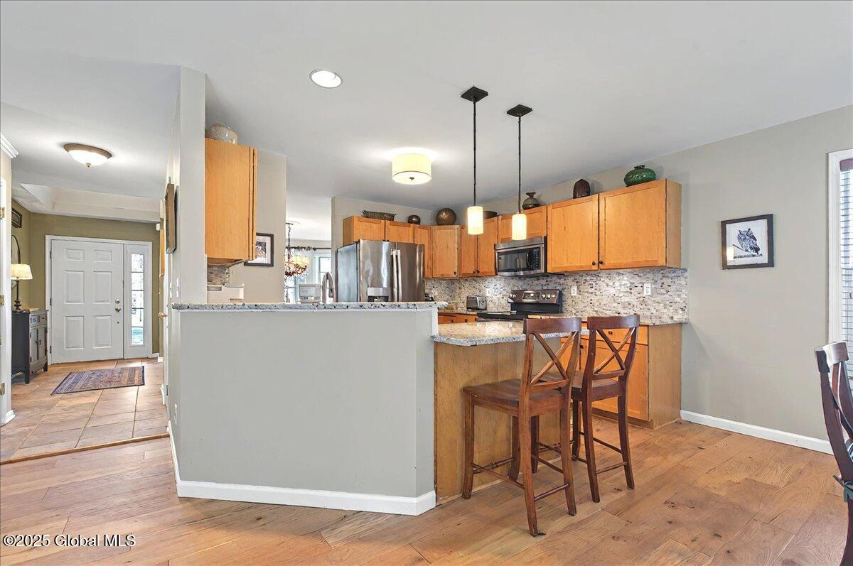 10 Maya Drive, Gansevoort, New York image 19