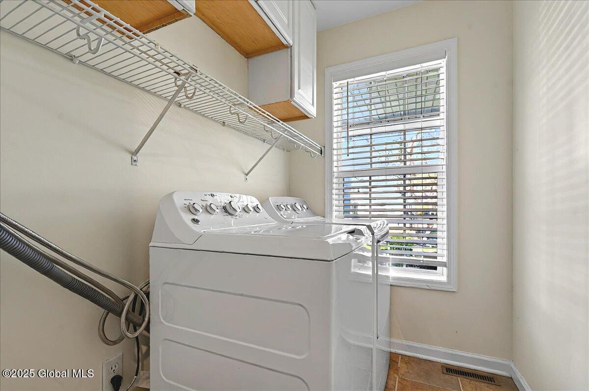 10 Maya Drive, Gansevoort, New York image 43