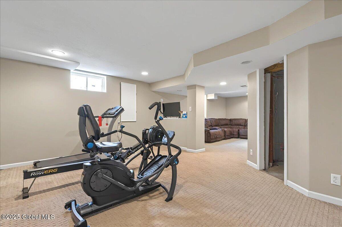 10 Maya Drive, Gansevoort, New York image 41