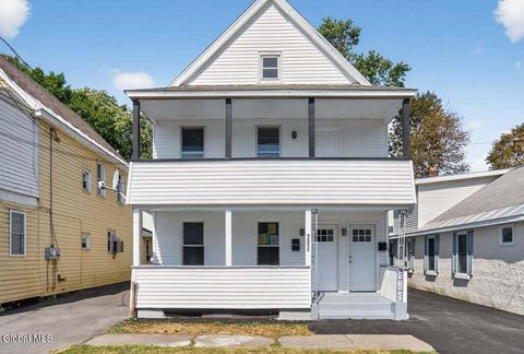 Photo of 1331 Hodgson Street, Schenectady, NY 12303 (MLS # 202526419)