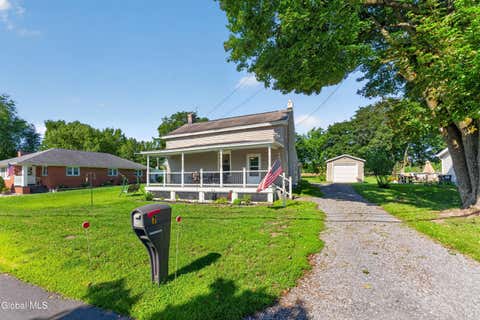 Homes For Sale - 7 Colonial Road<br/> Stillwater, NY 12170