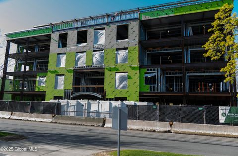 Photo of 78 Church Street #201, Saratoga Springs, NY 12866 (MLS # 202511686)