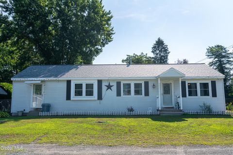 4 Leo Street Queensbury NY 12804