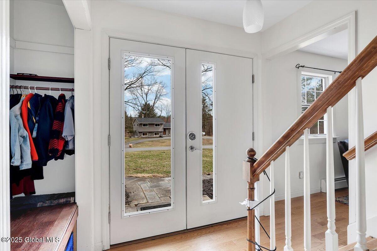 20 Mohawk Drive, Averill Park, New York image 8