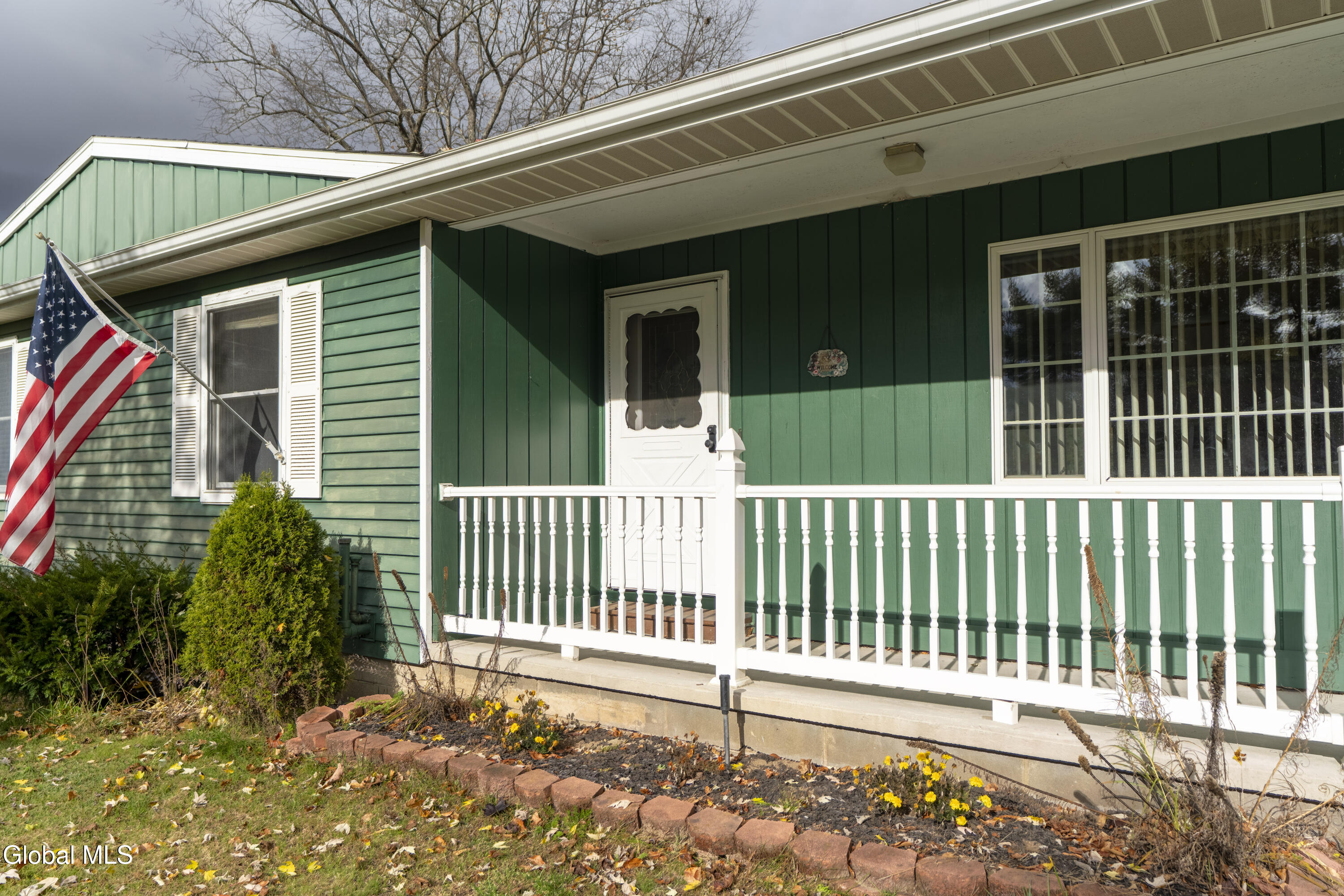 11 Keyes Street
