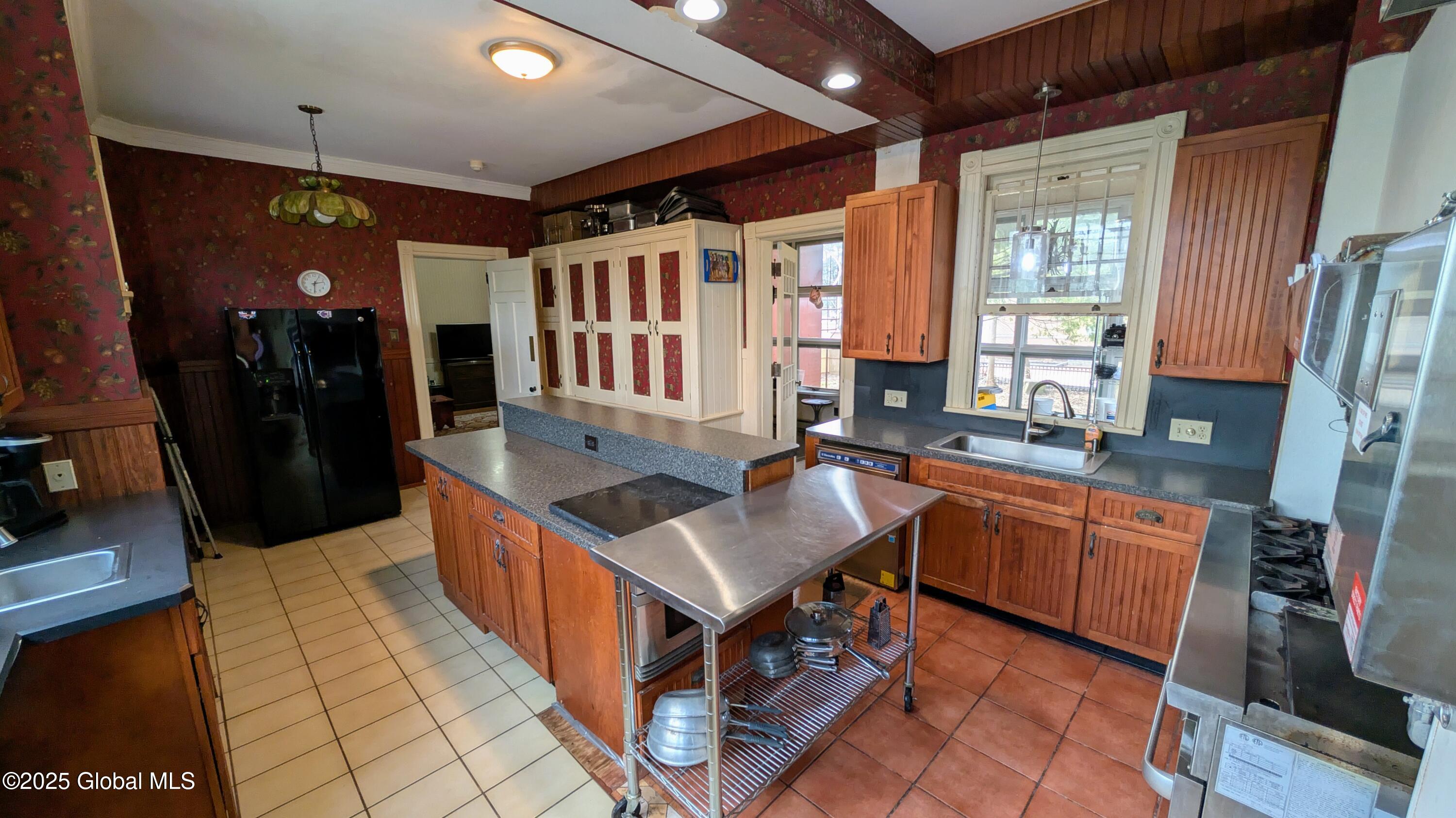 203 Union Avenue, Saratoga Springs, New York image 35