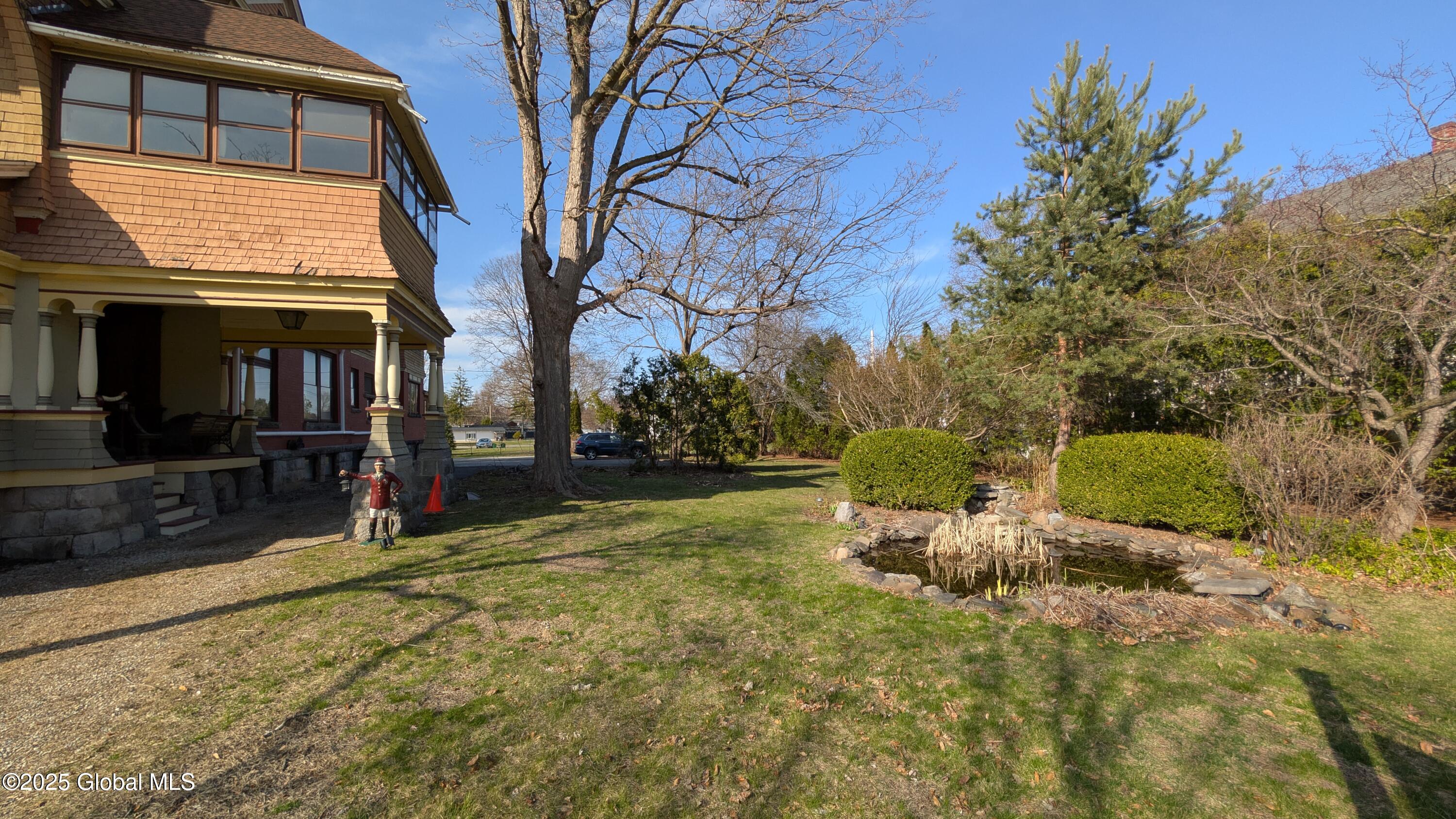 203 Union Avenue, Saratoga Springs, New York image 12