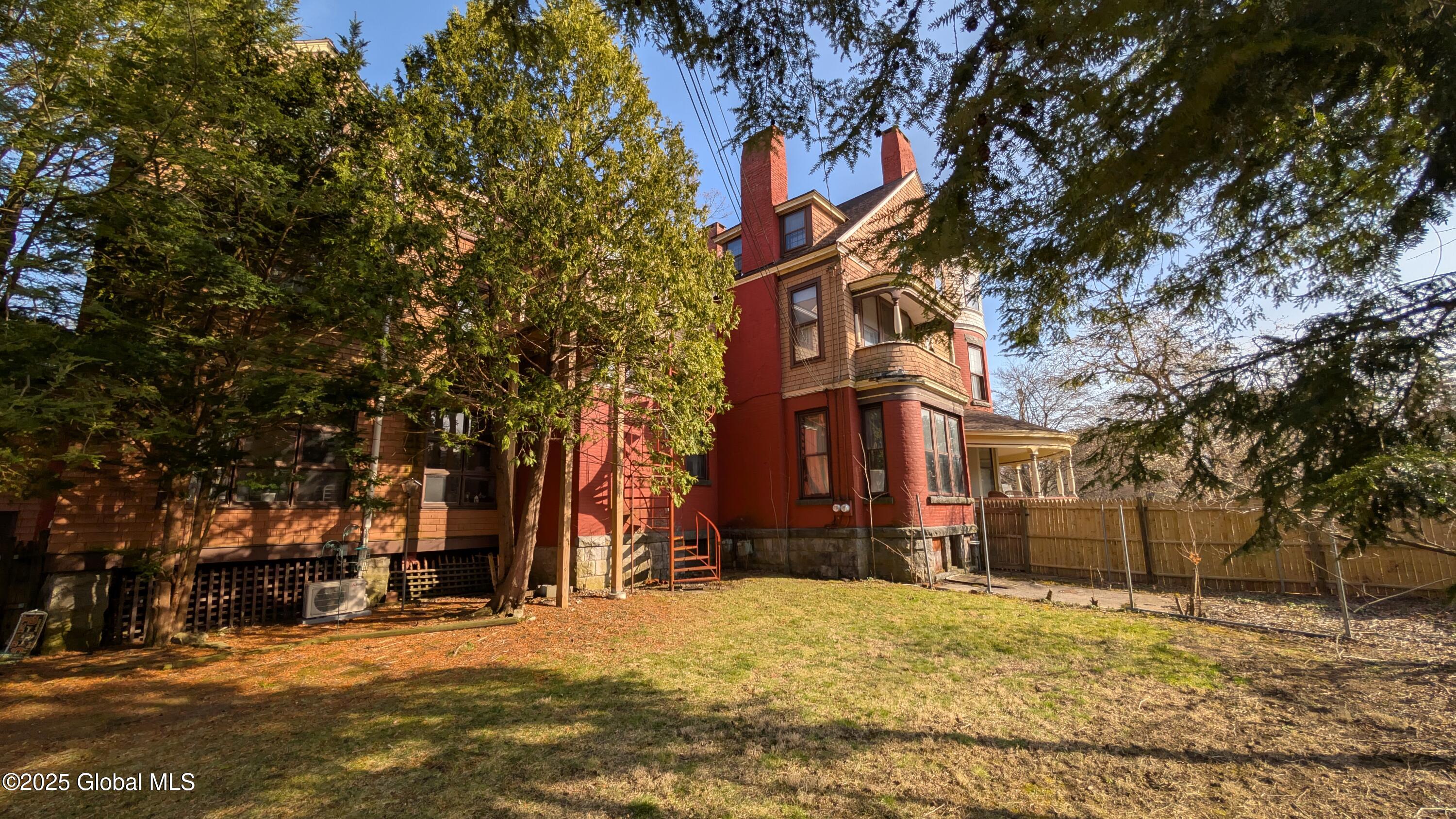 203 Union Avenue, Saratoga Springs, New York image 9