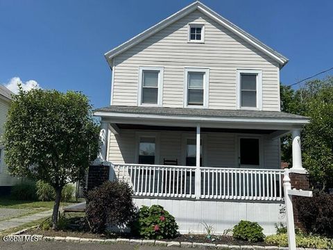 Homes For Sale - 5 Edna Avenue<br/> Ravena, NY 12143