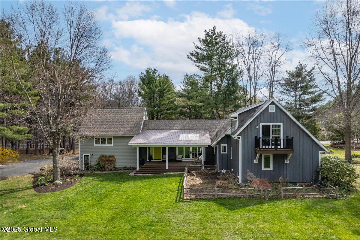 7 Meadowdale Road, Altamont, New York image 2